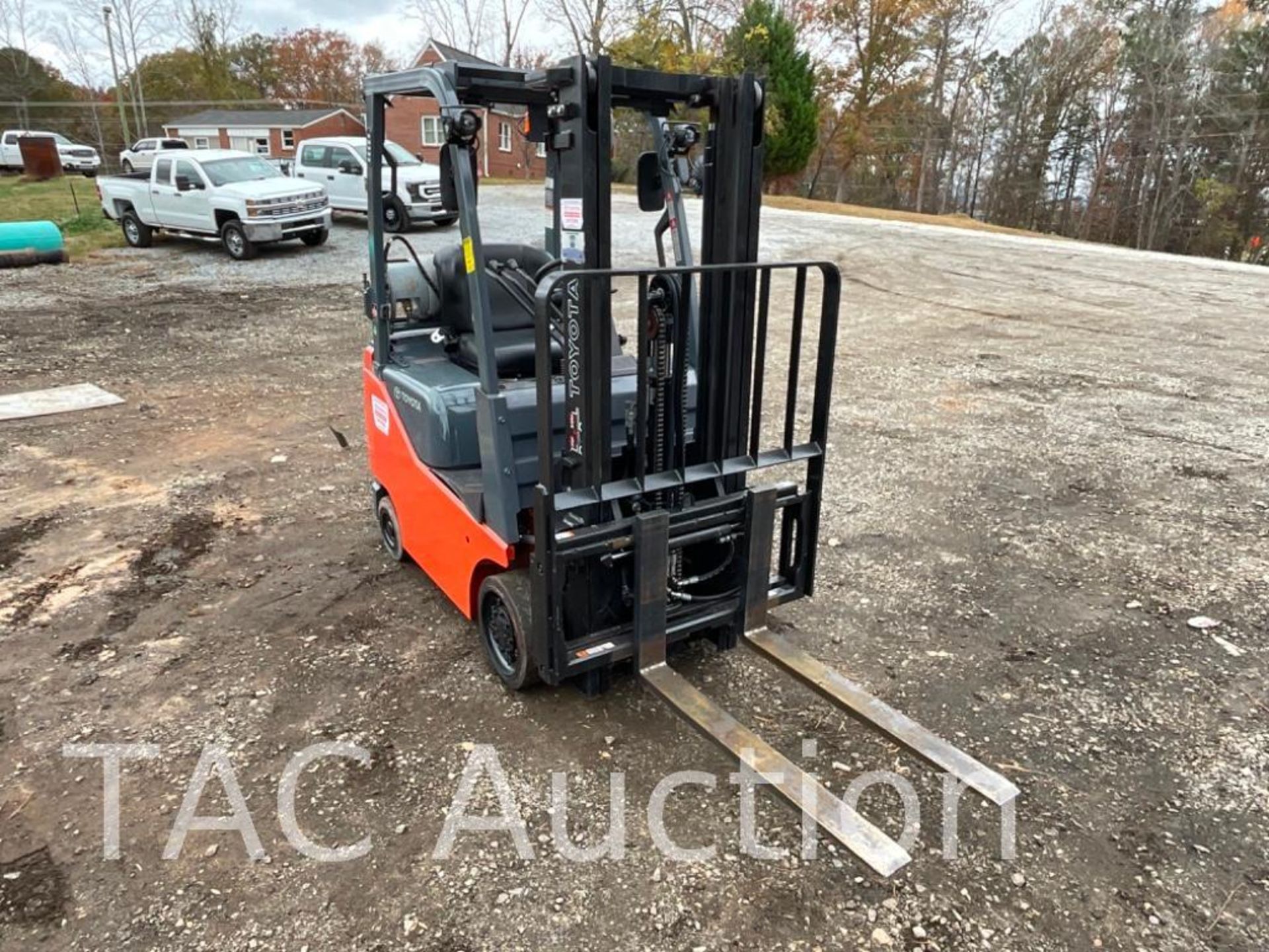 Toyota 8FGCU15 3,000lb Forklift - Image 8 of 21