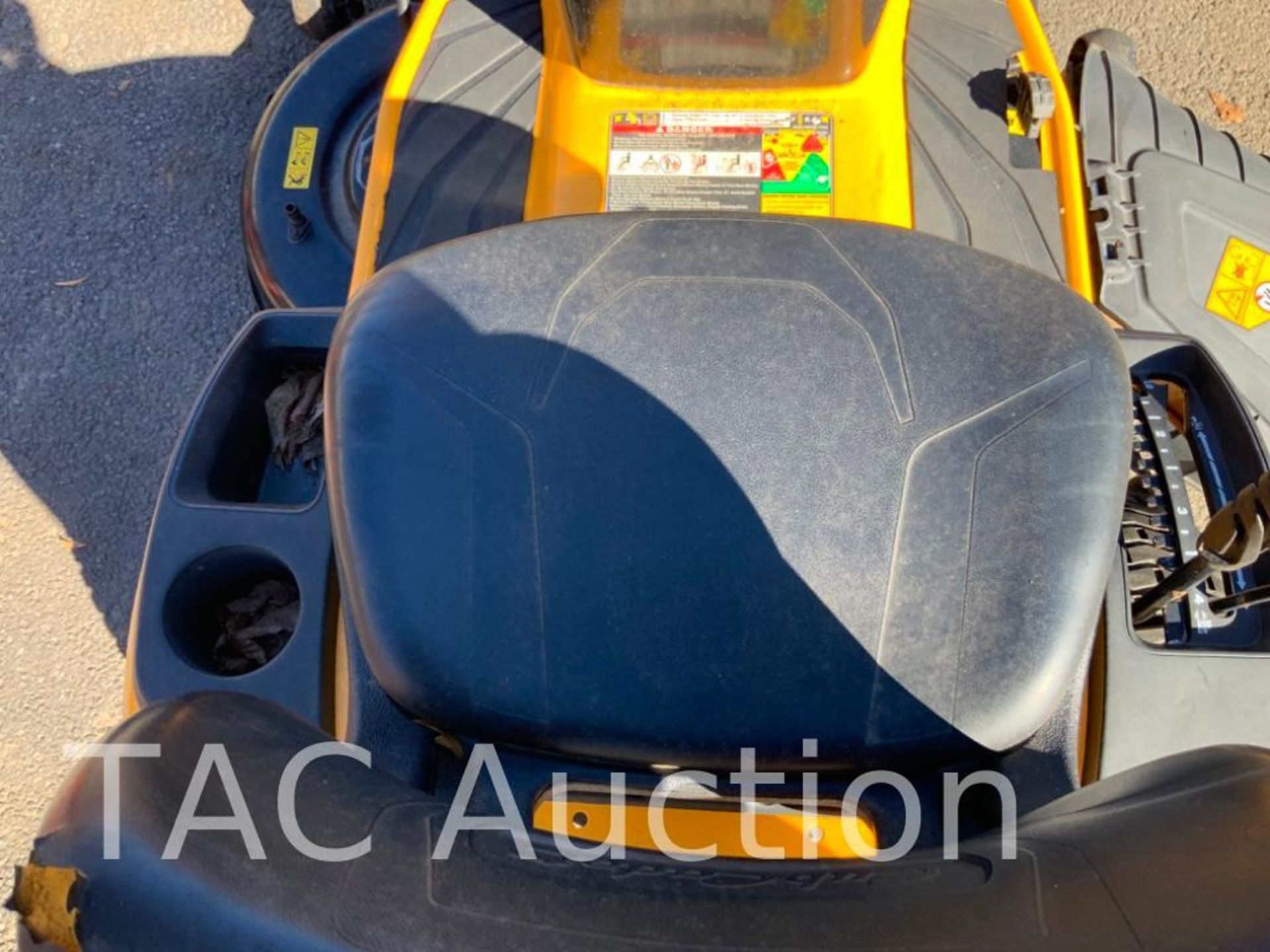 2019 Cub Cadet LT46 Riding Lawn Mower - Image 10 of 25