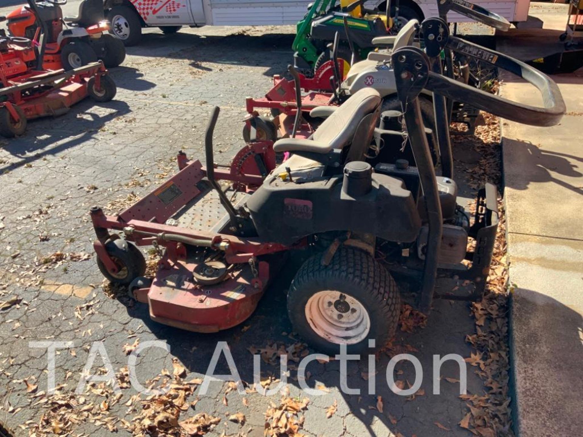 Toro Z Master 48in Zero Turn Lawn Mower - Image 4 of 17