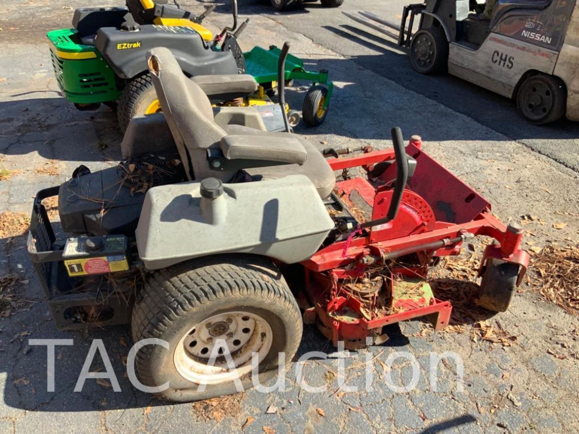 Exmark Lazer Z 48in Zero Turn Lawn Mower - Image 8 of 14