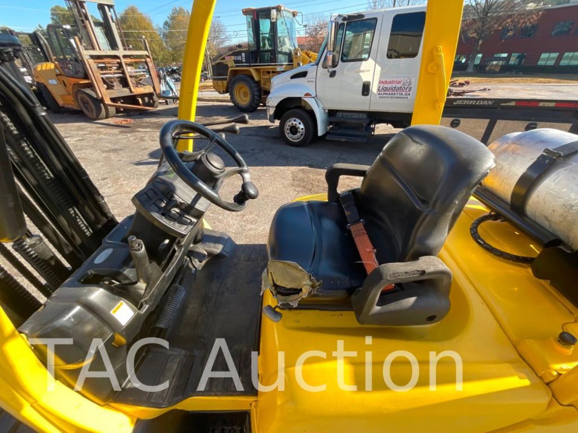 2006 Hyster 5000lb Forklift - Image 9 of 26