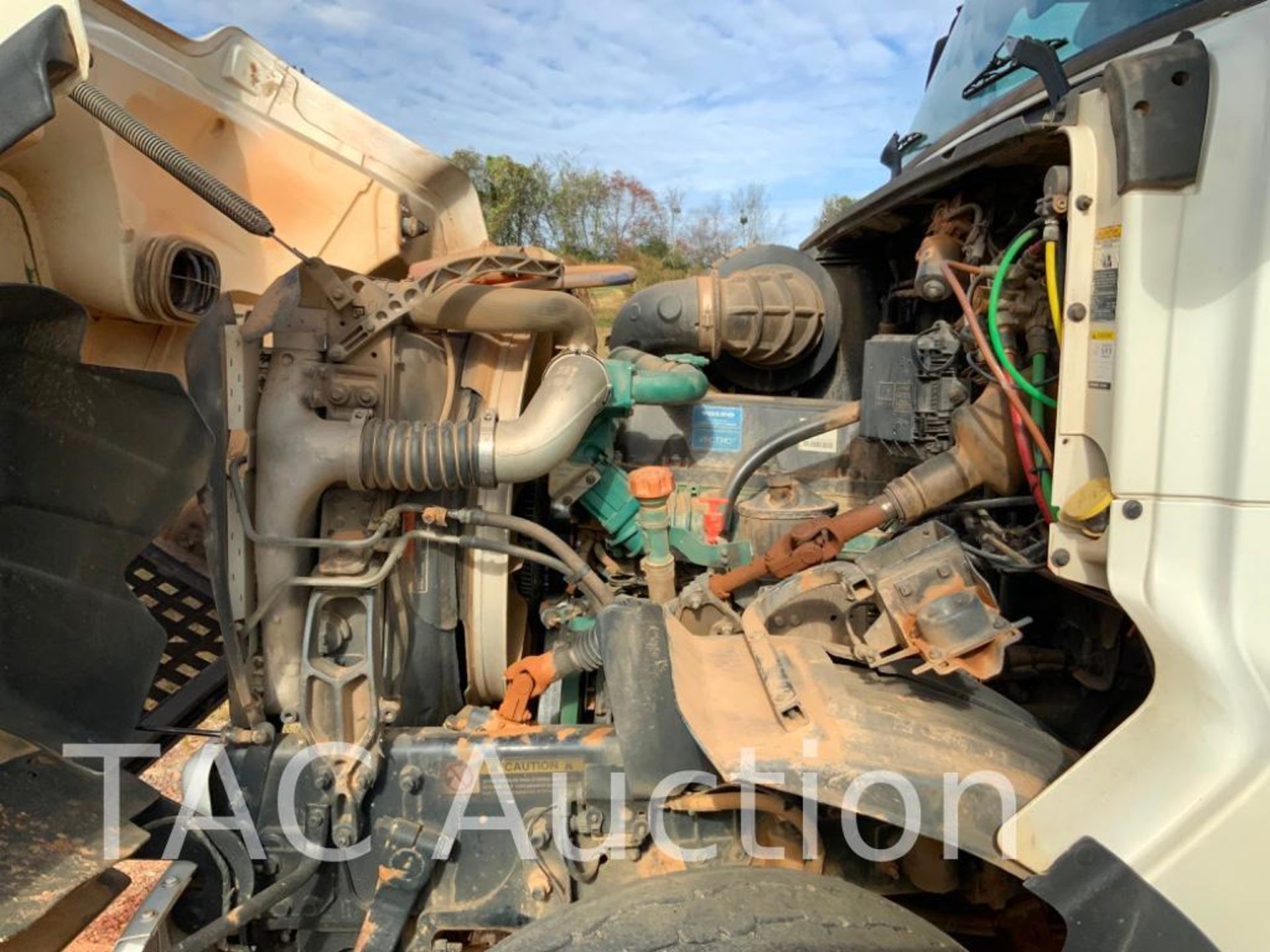 2013 Volvo VHD Dump Truck - Image 39 of 57