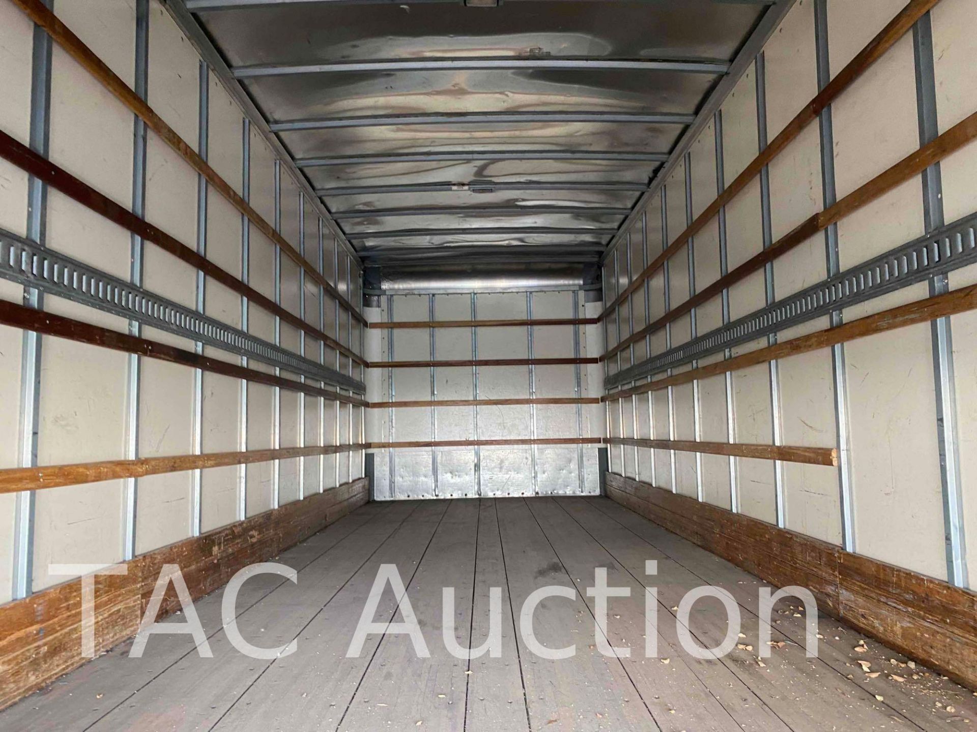 2015 International Durastar 4300 26ft Box Truck - Image 19 of 69