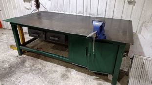 Metal Work Bench with vice
