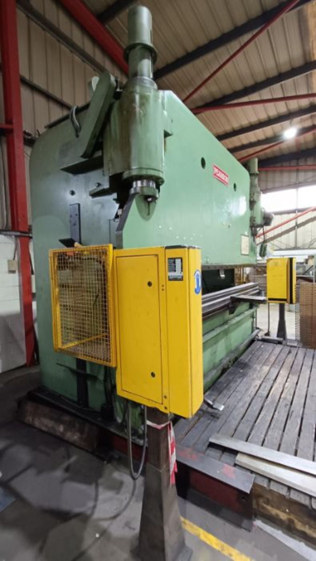 Pearson 200 ton x 12'3" capacity hydraulic downstroking press brake - Image 3 of 5