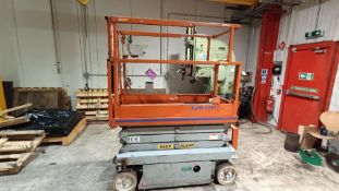 Skyjack ST3219 scissor lift (2007)