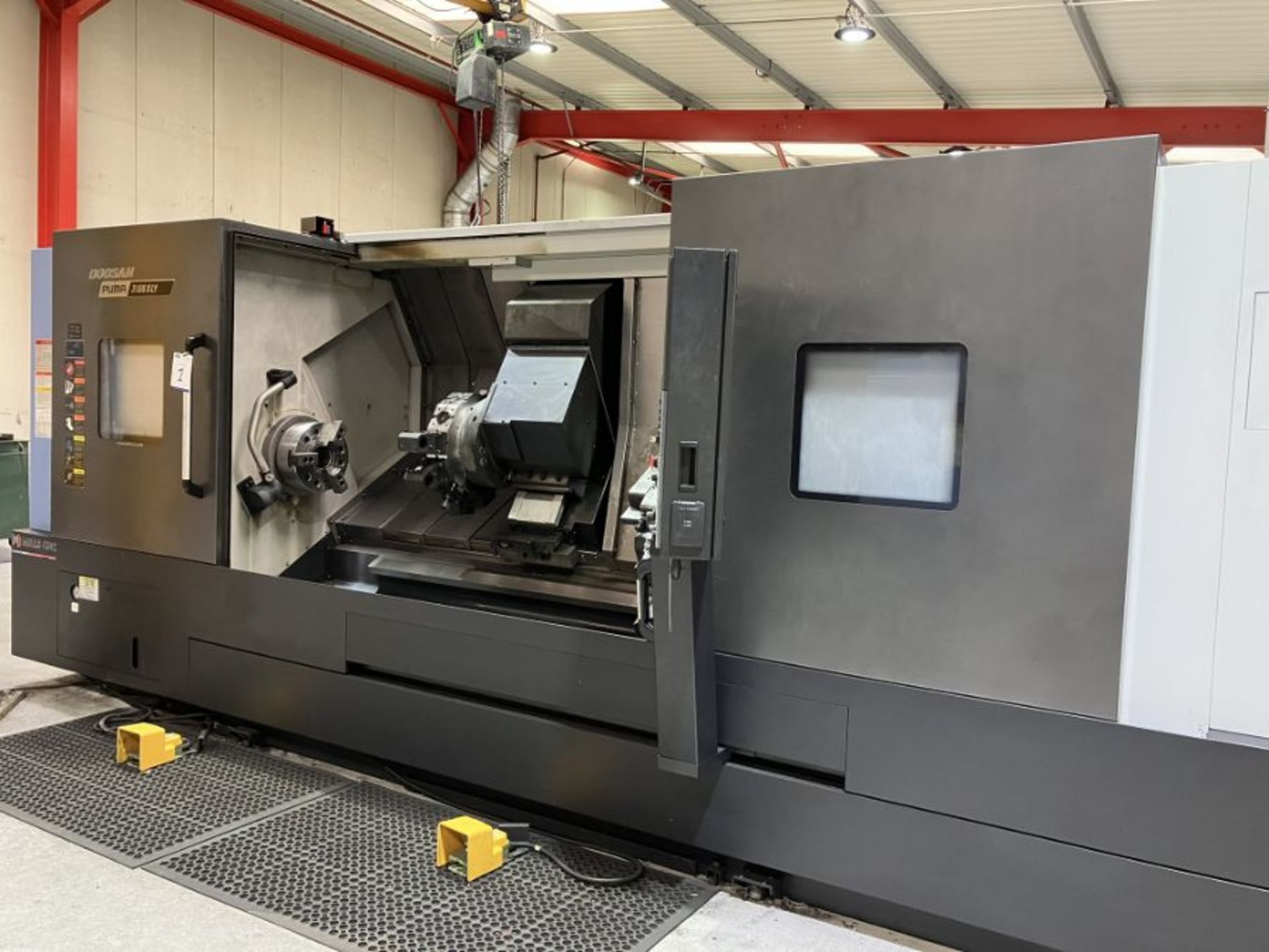 Doosan Puma 3100XLY CNC turning centre (2021) - Image 3 of 13