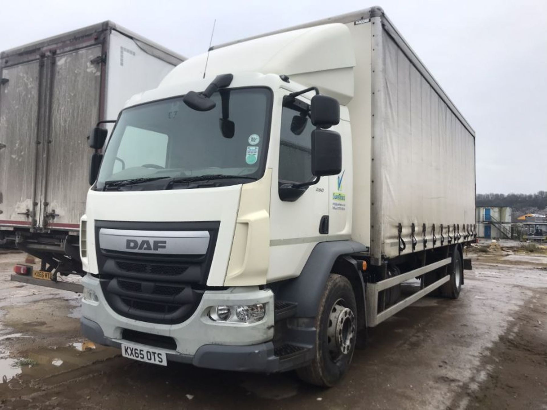 DAF LF250 Euro 6 curtainsider (KX65 OTS)