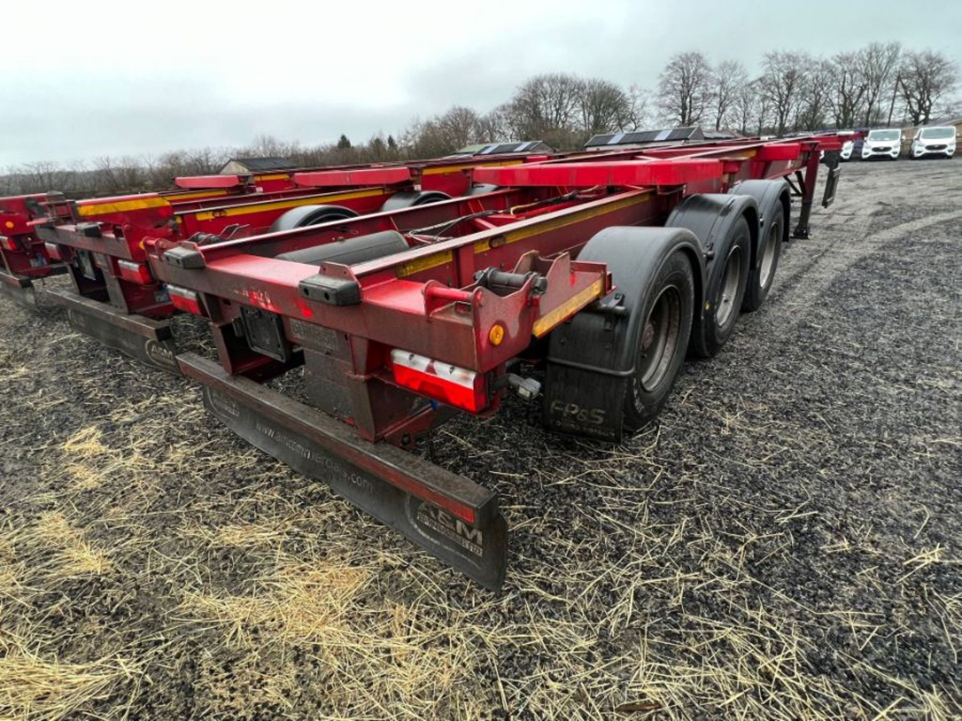 Dennison Tri-Axle Sliding Skeletal Trailer (2017) (C465793) - Image 8 of 8