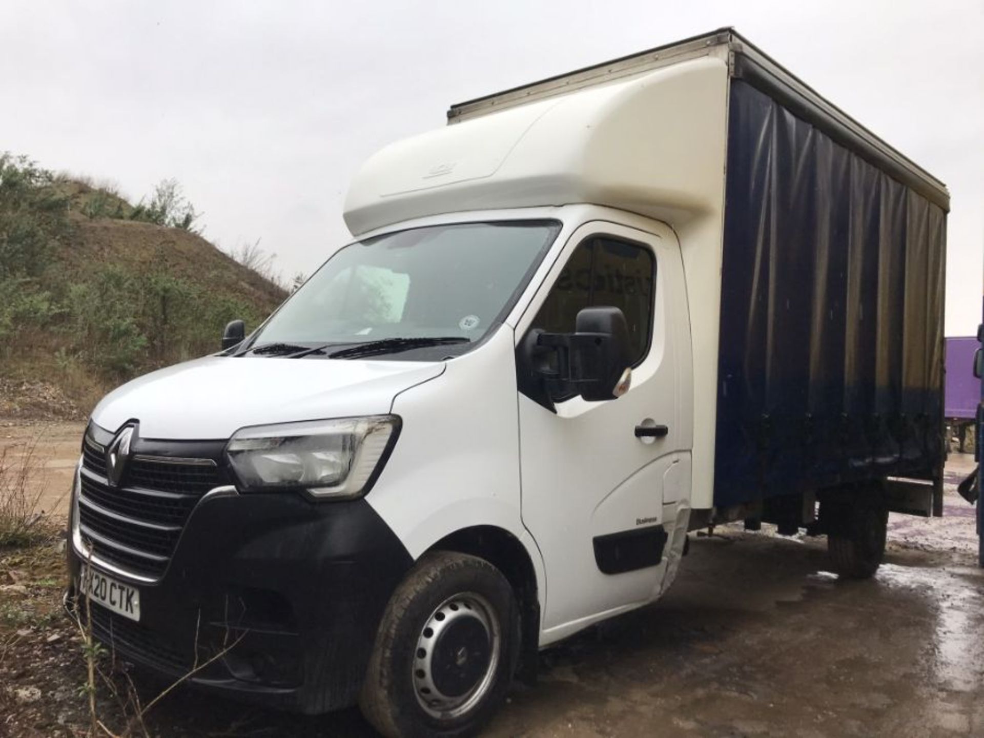 Renault Master LL35 135 3.5t Business curtainside van (FX20 CTK) - Image 2 of 12