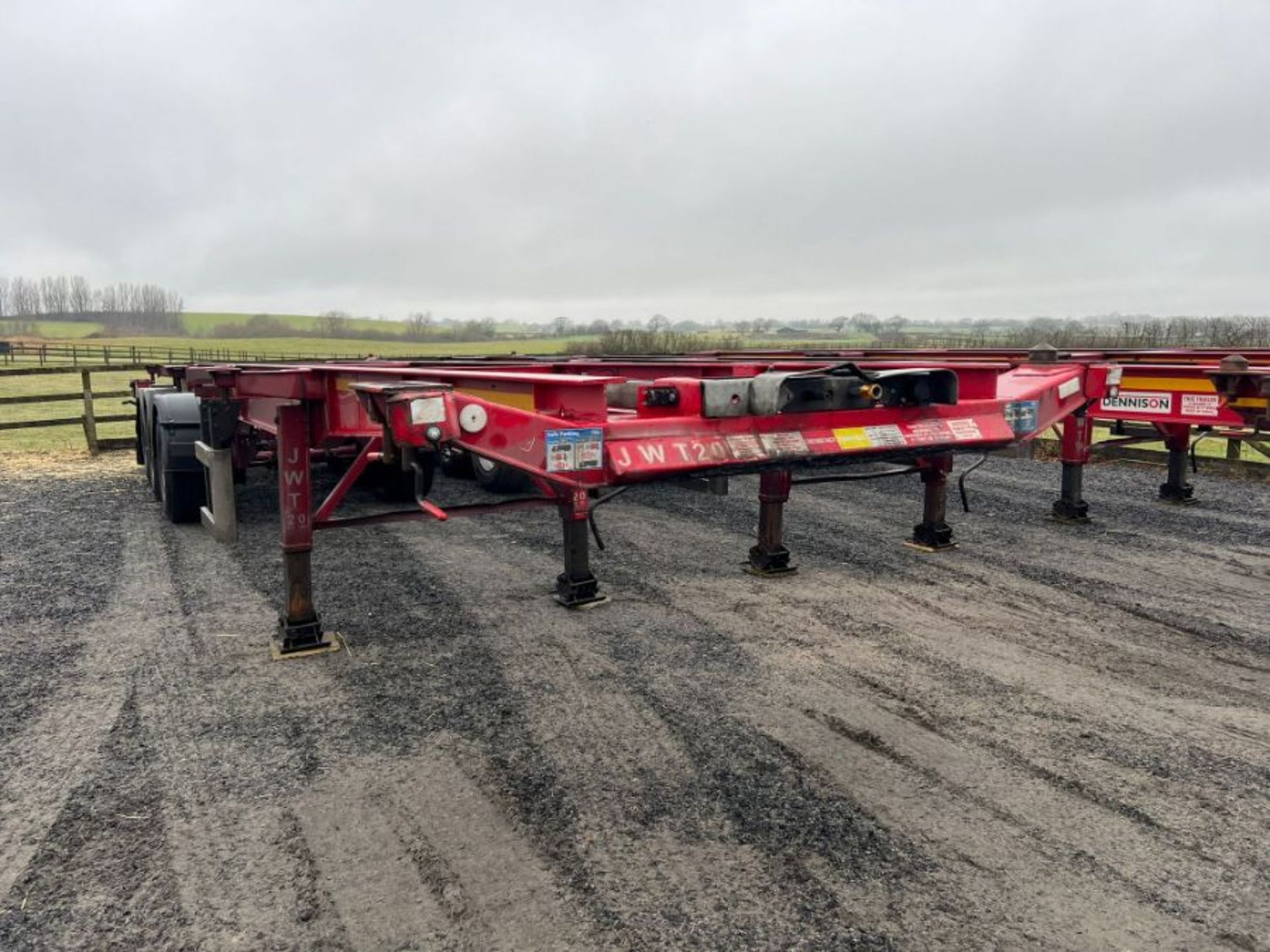 Dennison Tri-Axle Sliding Skeletal Trailer (2017) (C465793) - Image 5 of 8