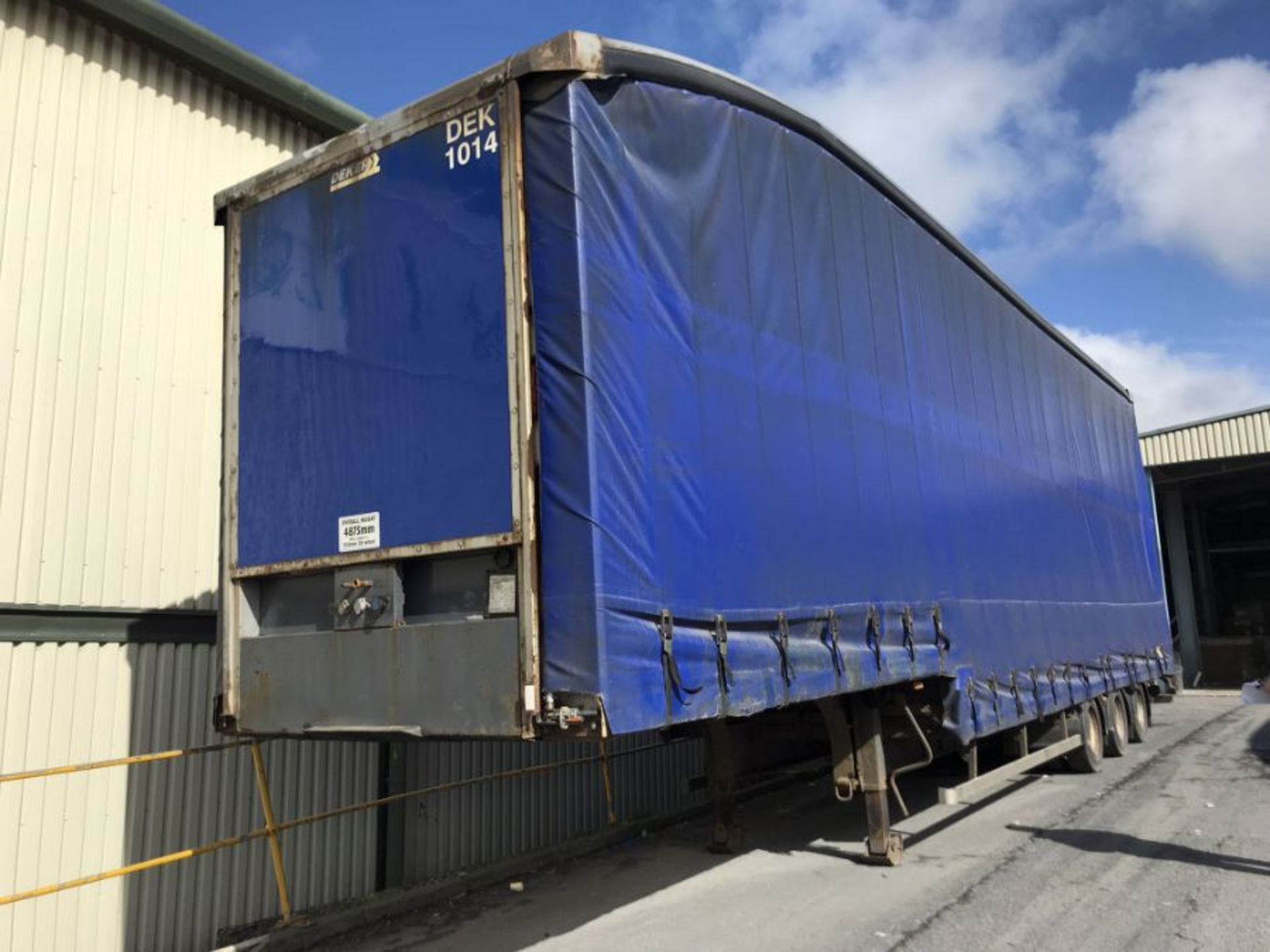 Concept Trailers tri axle step frame fixed double deck trailer