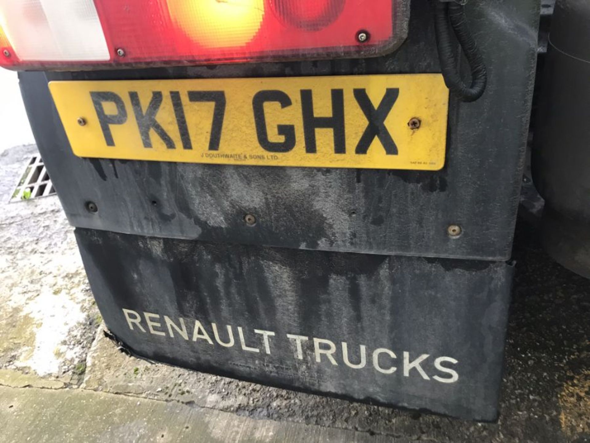 Renault T460 Comfort tractor unit (PK17 GHX) - Image 10 of 16