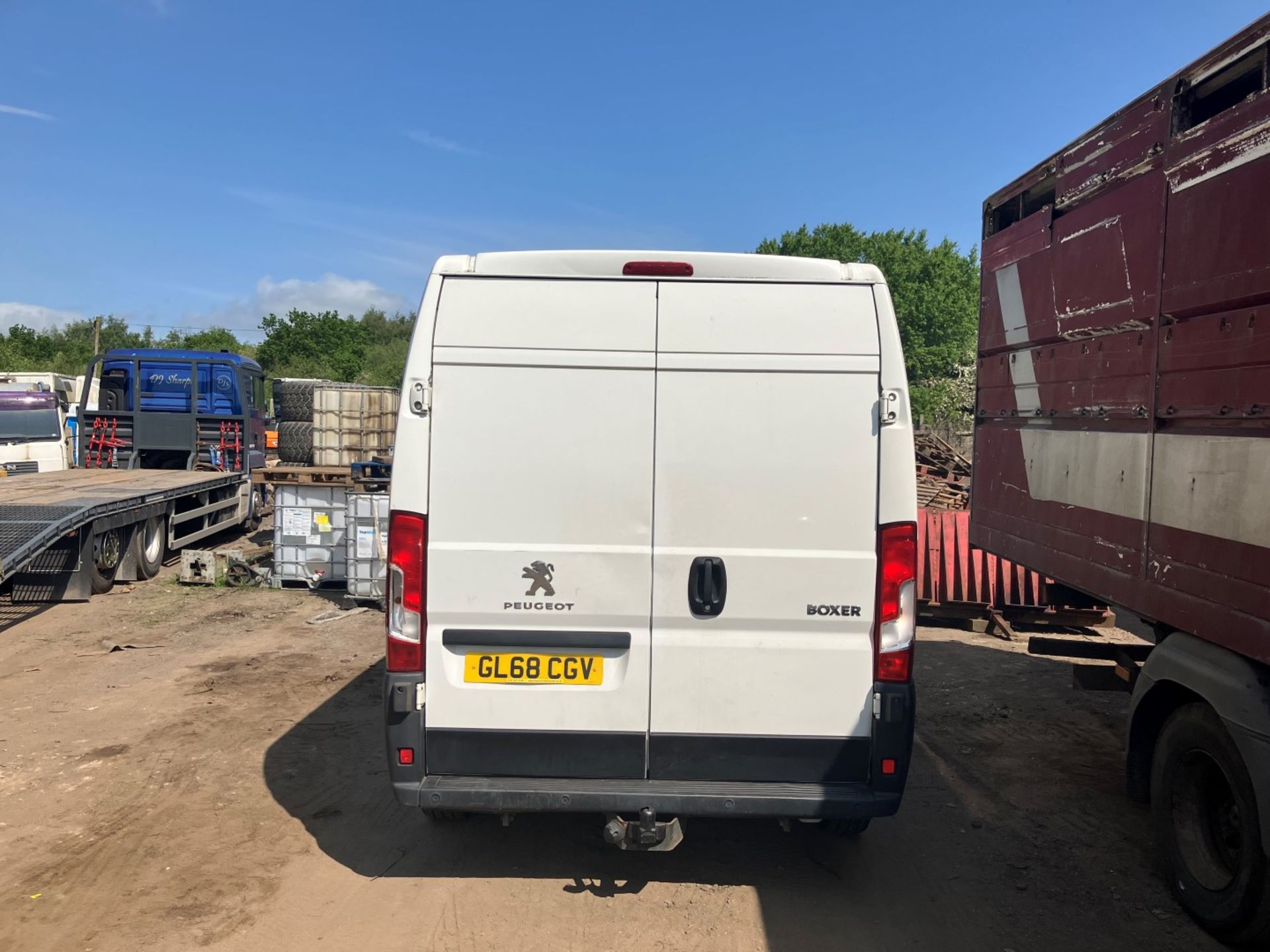 2018 Peugeot Boxer 335 L3 Diesel 2.0 BlueHDi H2 Professional Van - Image 4 of 19