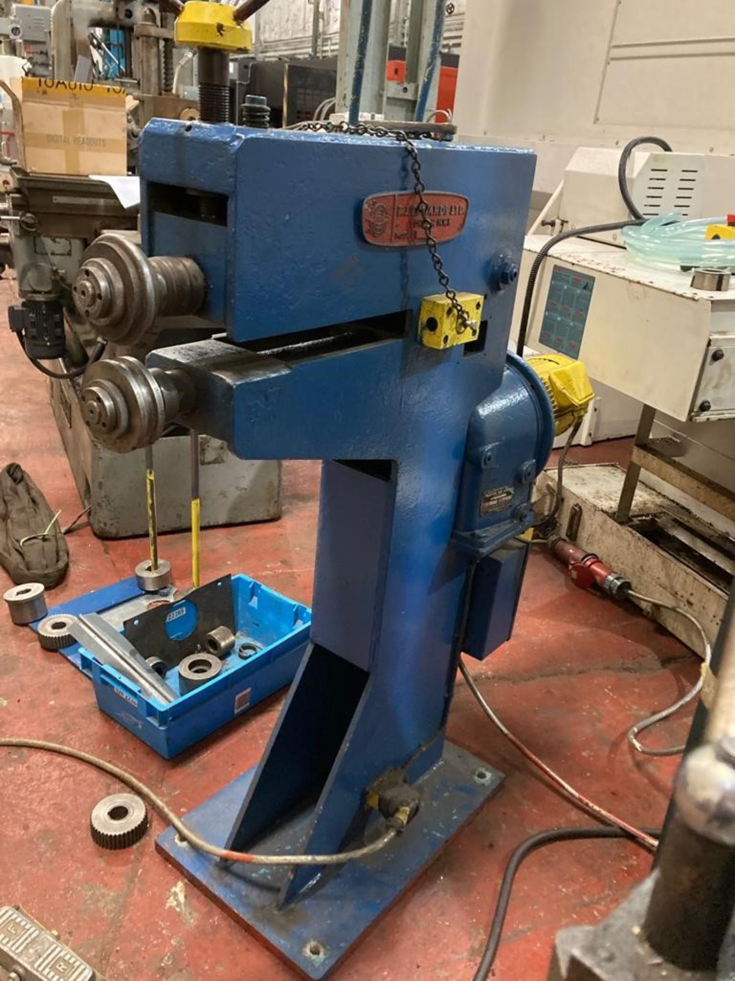 Edwards E14 Power Swaging Machine