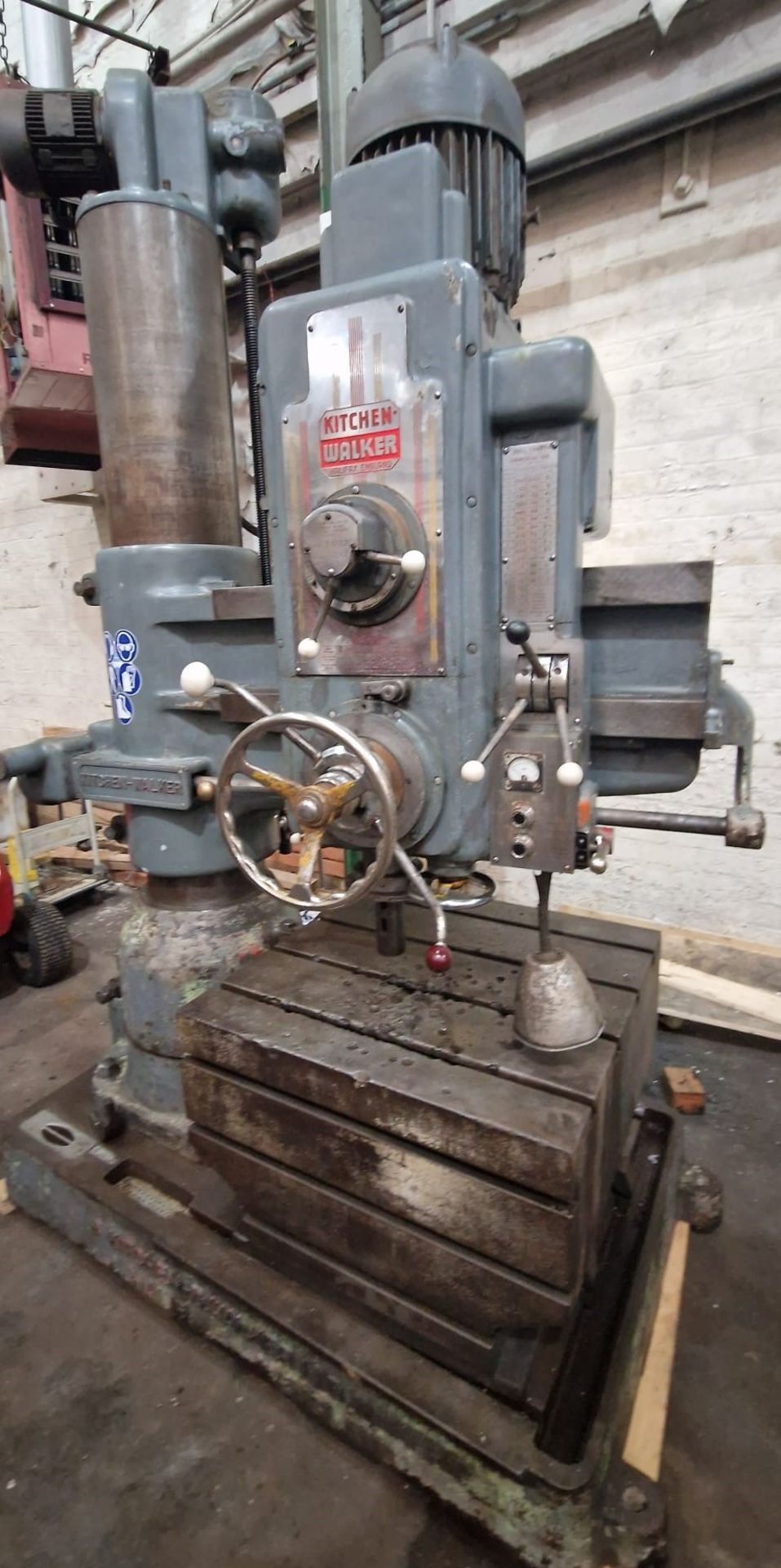 Kitchen and Walker 3’-0” E2 Radial Drill
