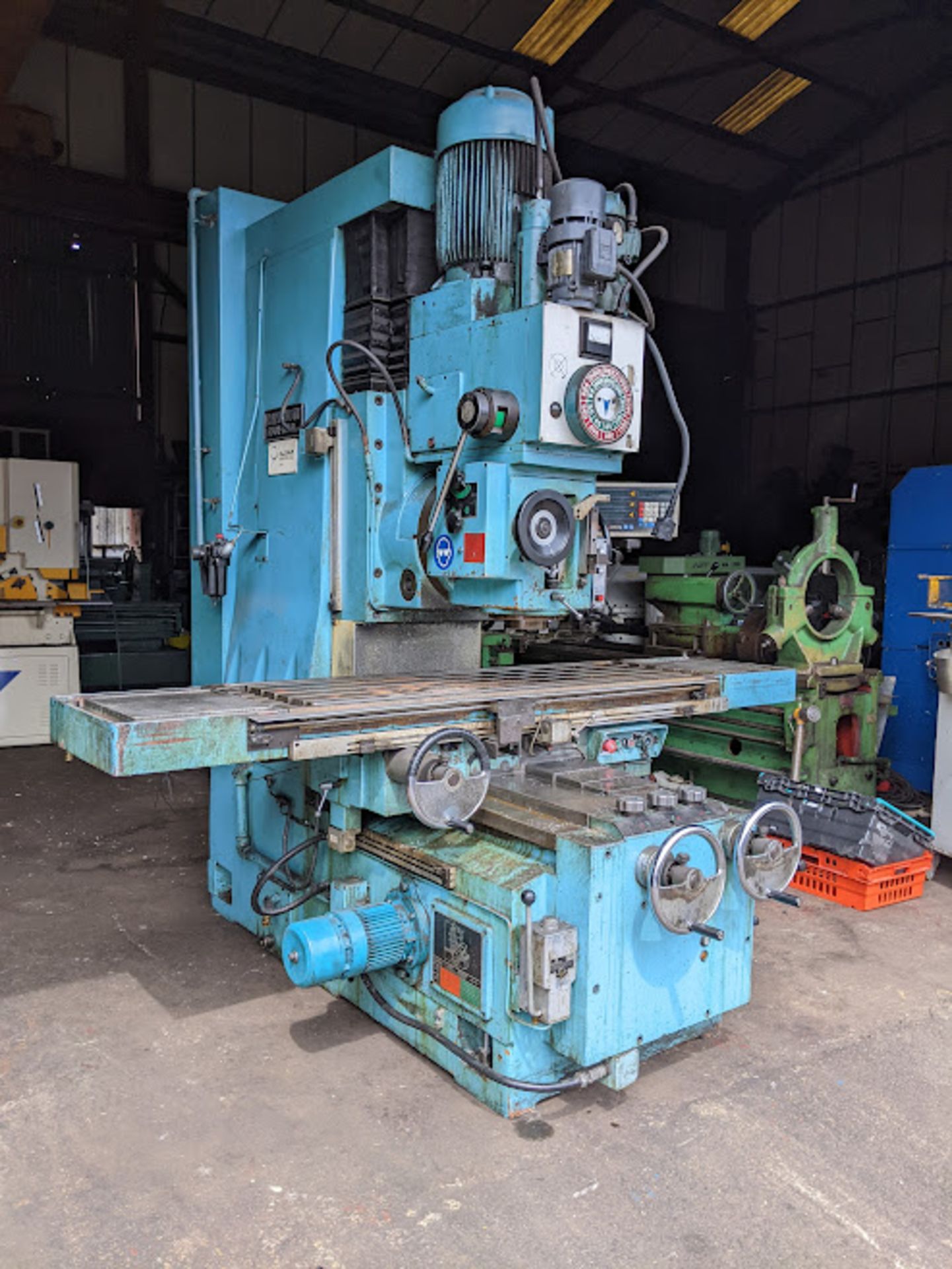 Rambaudi Heavy Duty Vertical Mill