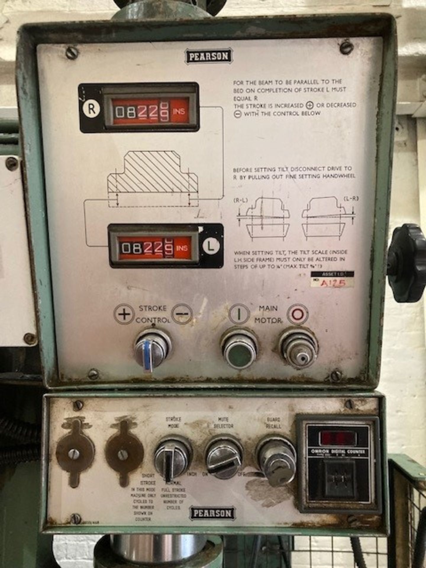 Pearson 10’3” x 100 Ton Hydraulic Pressbrake - Image 7 of 15