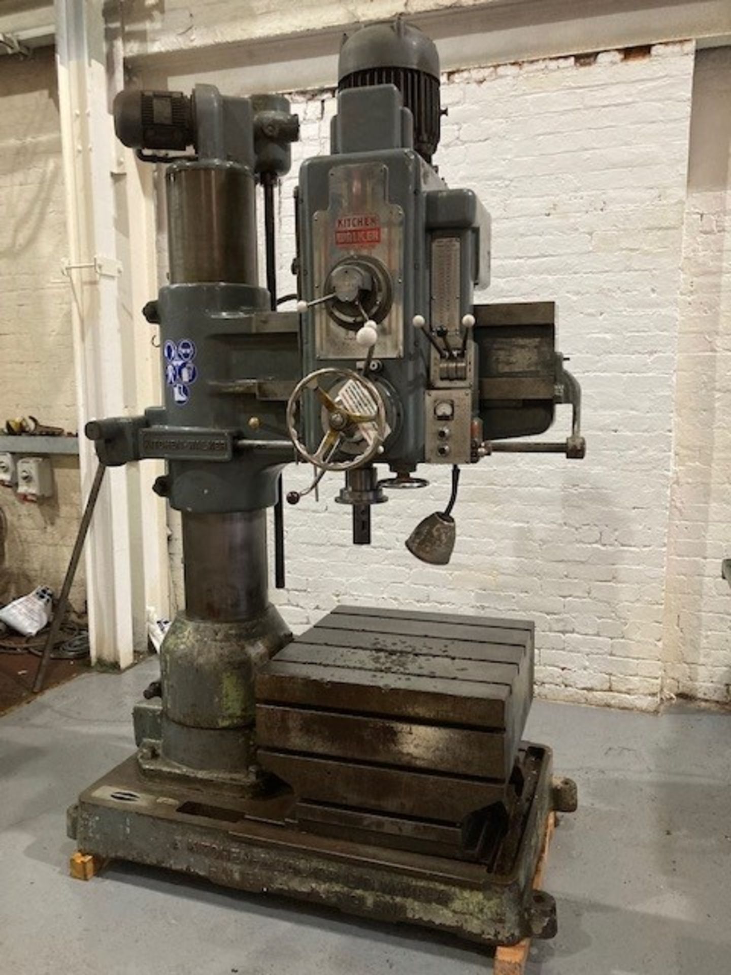 Kitchen and Walker 3’-0” E2 Radial Drill