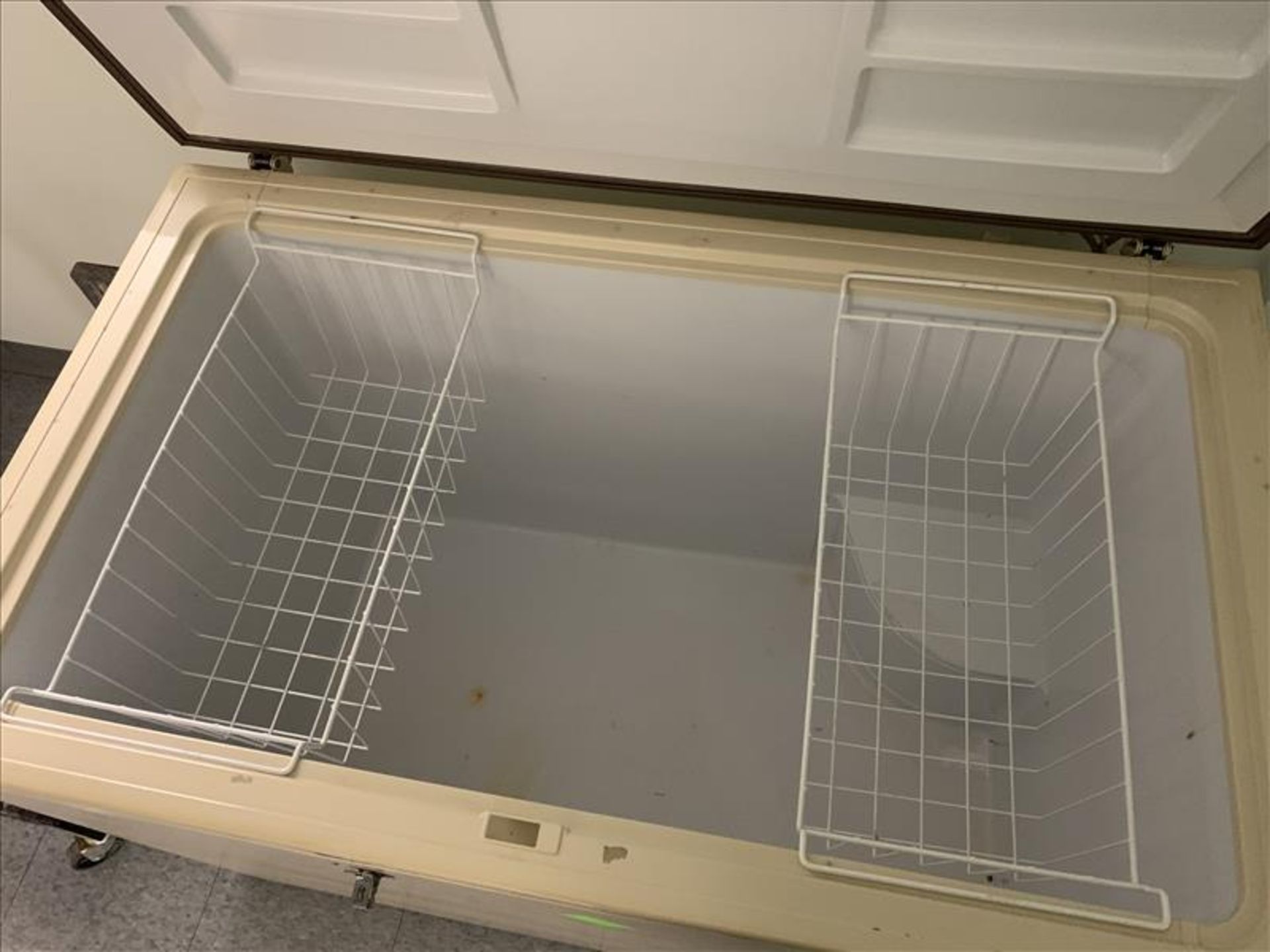 Danby Chest Freezer - Image 2 of 2