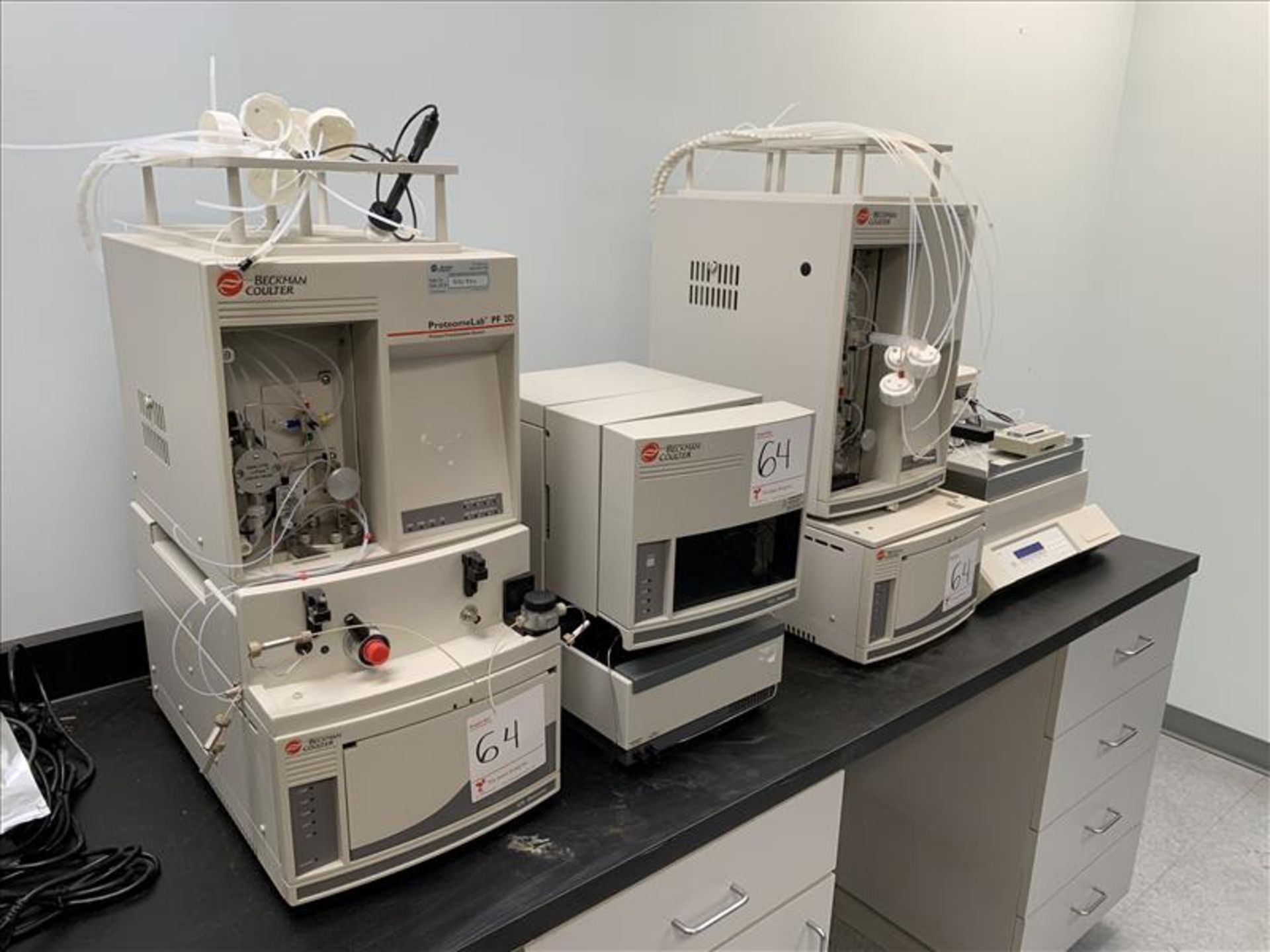 Beckman Coulter (2) HPCF Module, (2) UV Detector, FC/I Module, FC-204 Fraction Collector mod.