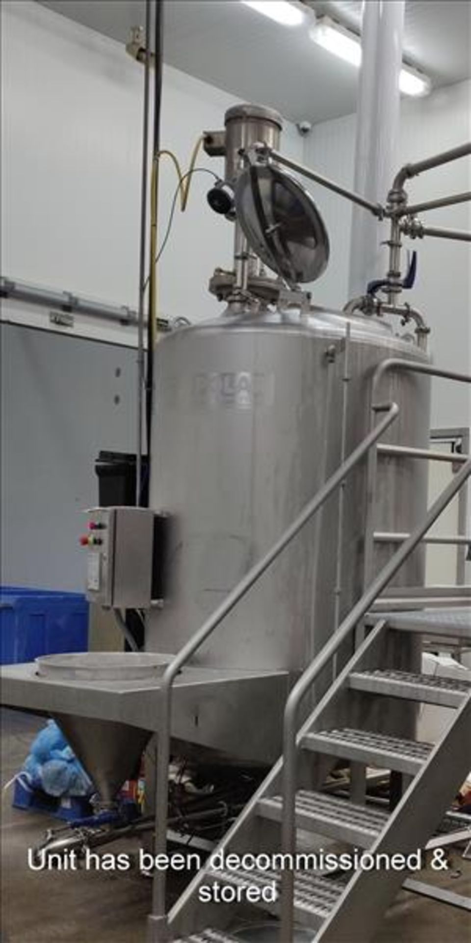 WolfTec mixing tank, mod. PDM400D-003-SIE, ser. no. 782, 400 USG cap., jacketed, stainless steel [