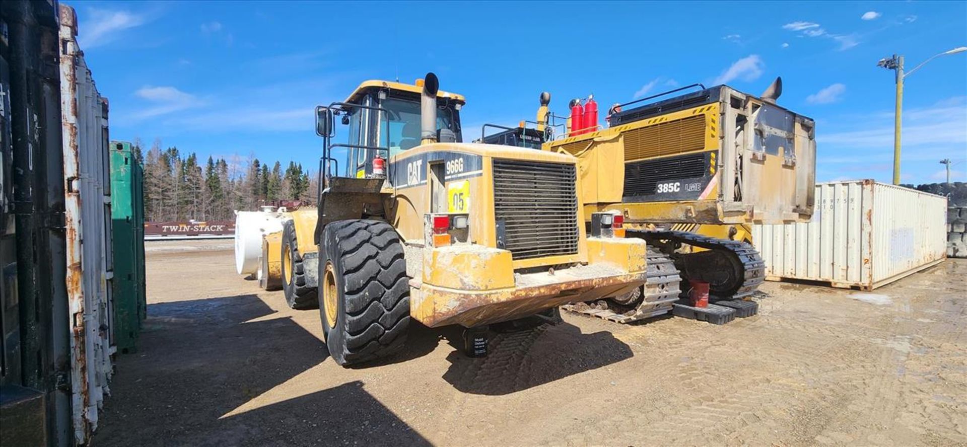 Caterpillar wheel loader, mod. 966G Series II, ser. no. CAT0966GCANZ01222, approx. 39248 hrs. w/ - Image 2 of 6