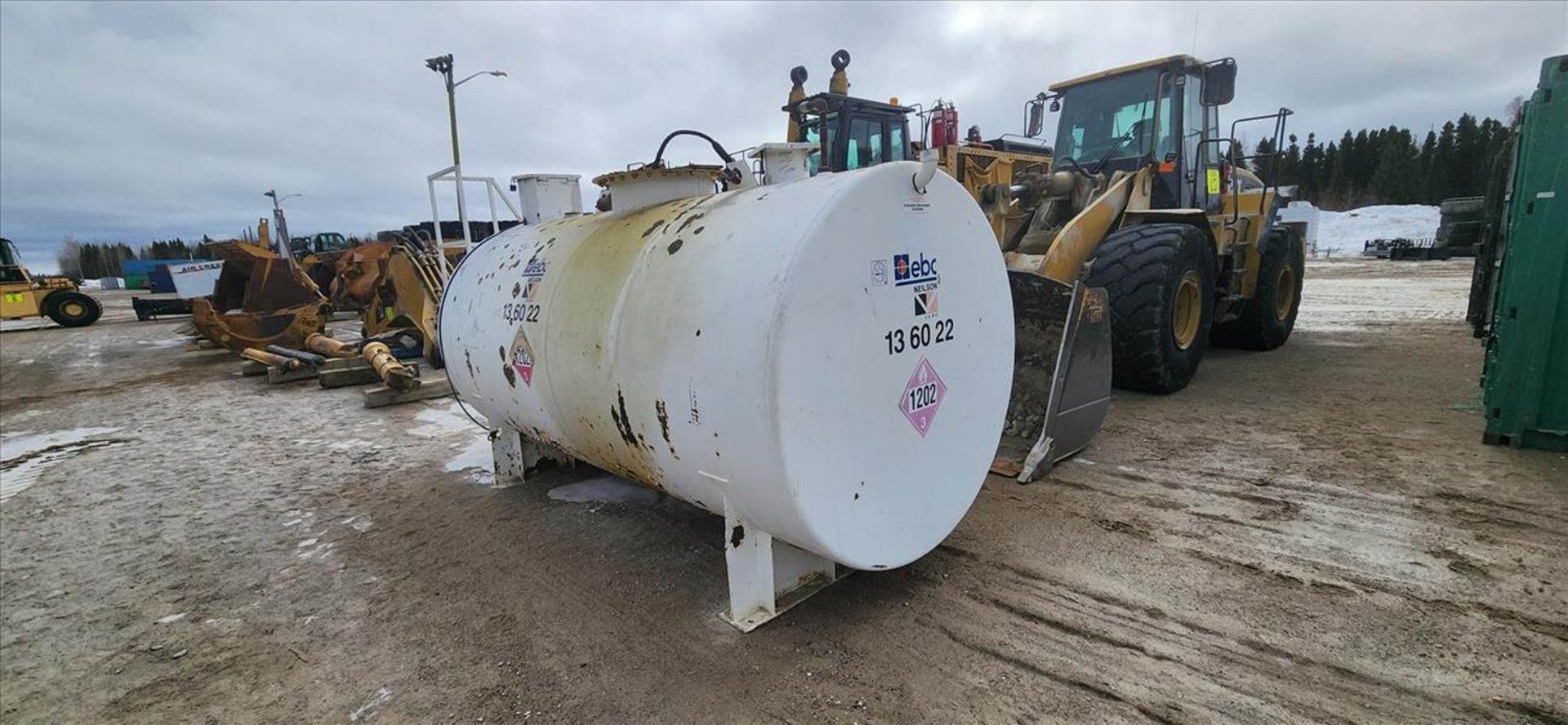 flammable liquids tank, 9090L (2007) (Asset Location: Hallnor Yard) {Day 1} [TAG 44A]