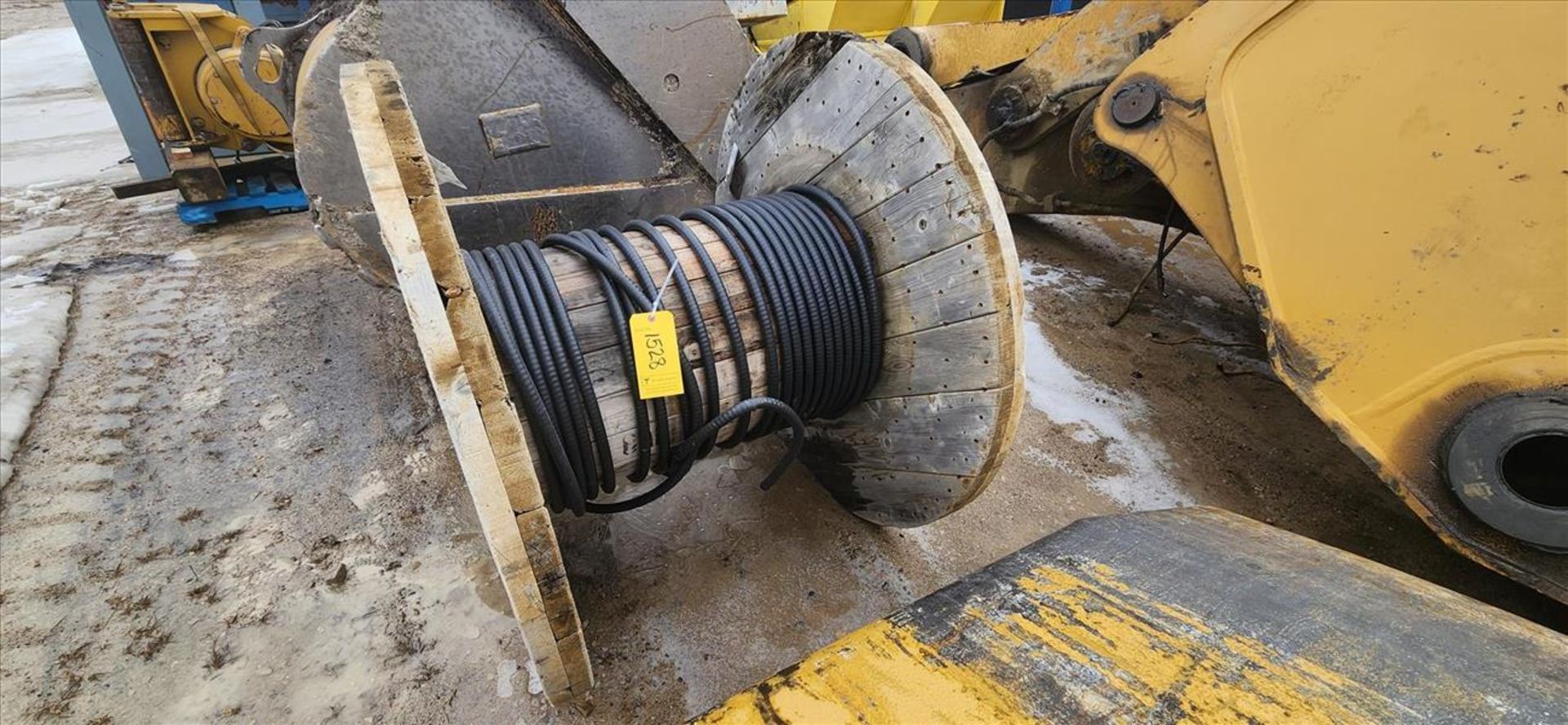 partial reel of electrical cable: 10C14 (7) TRCK 600V (Subject to confirmation. The winner will be