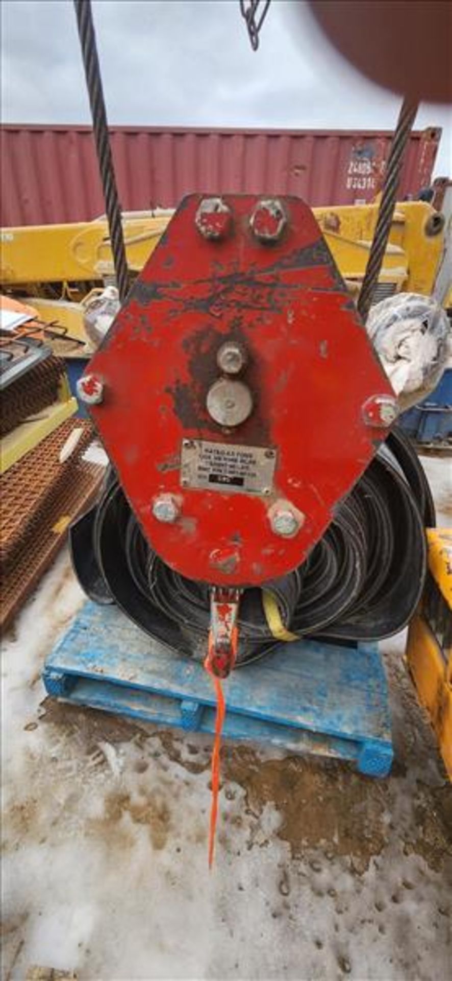 Broderson carry deck crane, mod. IC-35-2E, ser. no. 6263935, 8000 lbs cap., 484 hrs (requires - Image 6 of 6