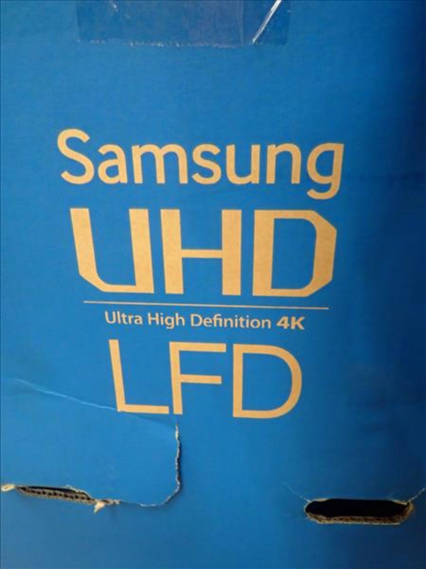 85 in. Samsung UHD LED LFD professional large format display/digital signage, mod. QM85F, 16:9 - - Image 6 of 6
