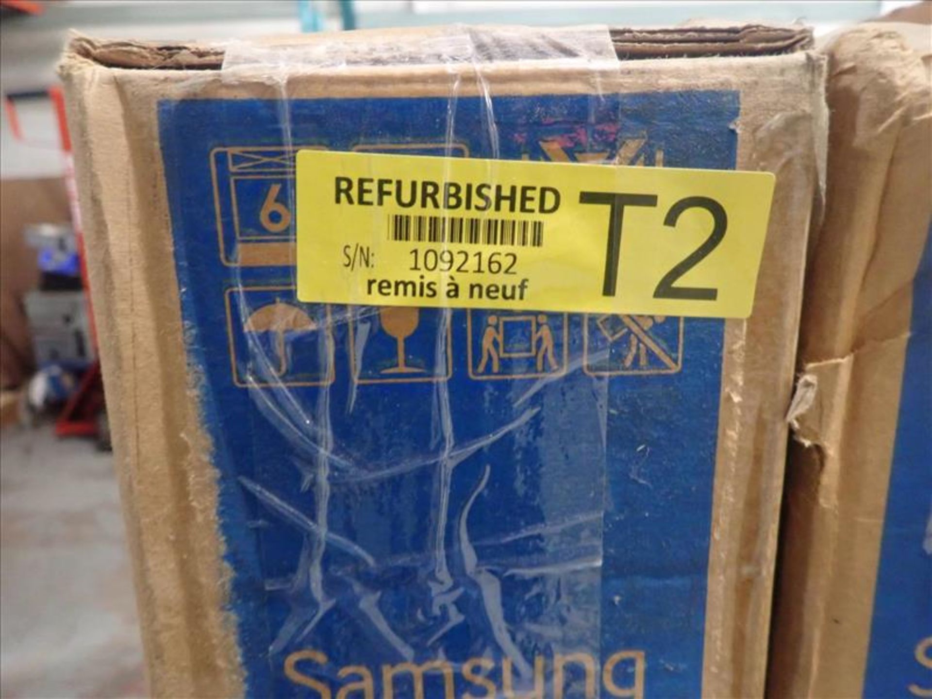 55 in. Samsung HD LED LFD professional large format display/digital signage, mod. UE55D, 1920 x - Image 2 of 3