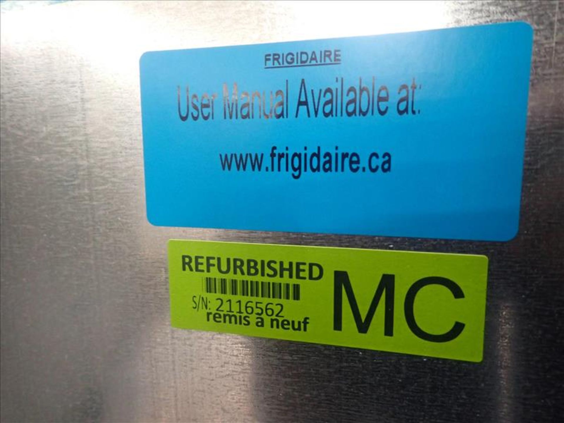 Electrolux bottom freezer french door refrigerator, mod. FFHN2750TS9, stainless steel finish, 36 in. - Image 3 of 6