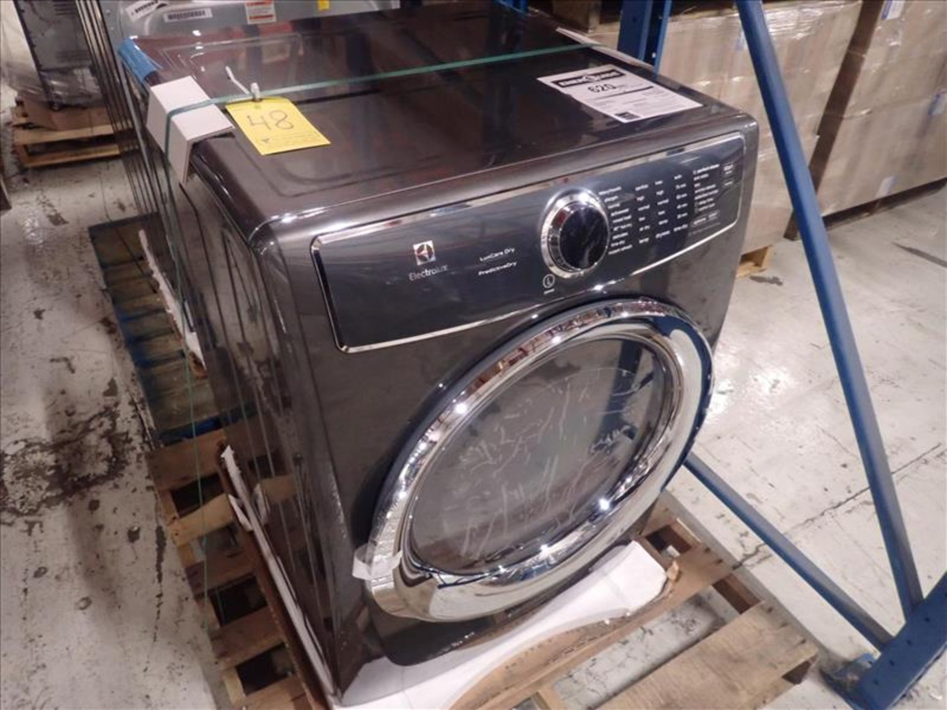 Electrolux clothes dryer, mod. EFMC627UTT, 8 cu. Ft, T3 refurbished