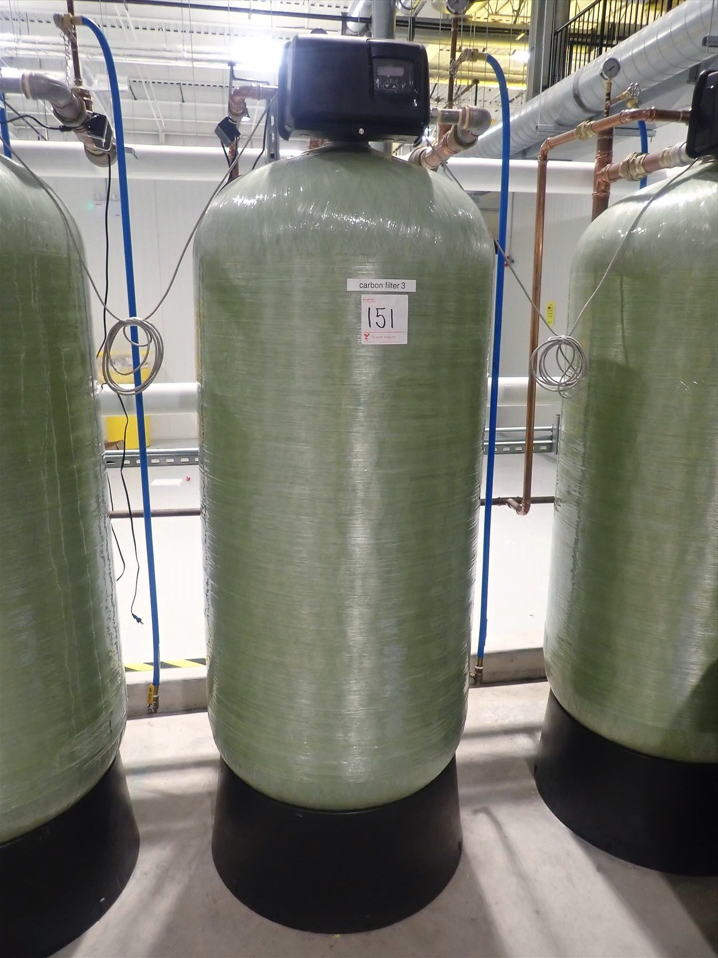 PentairWater fiberglass carbon filter tank, mod. CH33868, 30 in. dia. x 72 in., 187 gal., 150 PSI w/