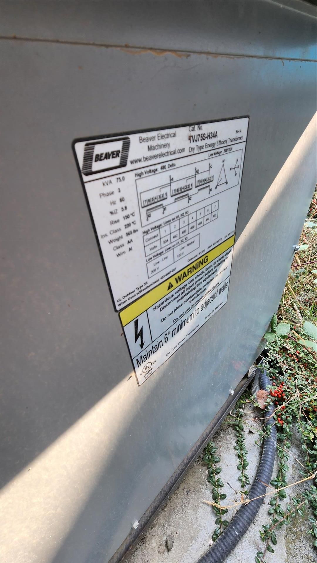 Distribution Substations (25 KVA High voltage cabinet with 1 MW transformer steeped down to lower - Image 18 of 25