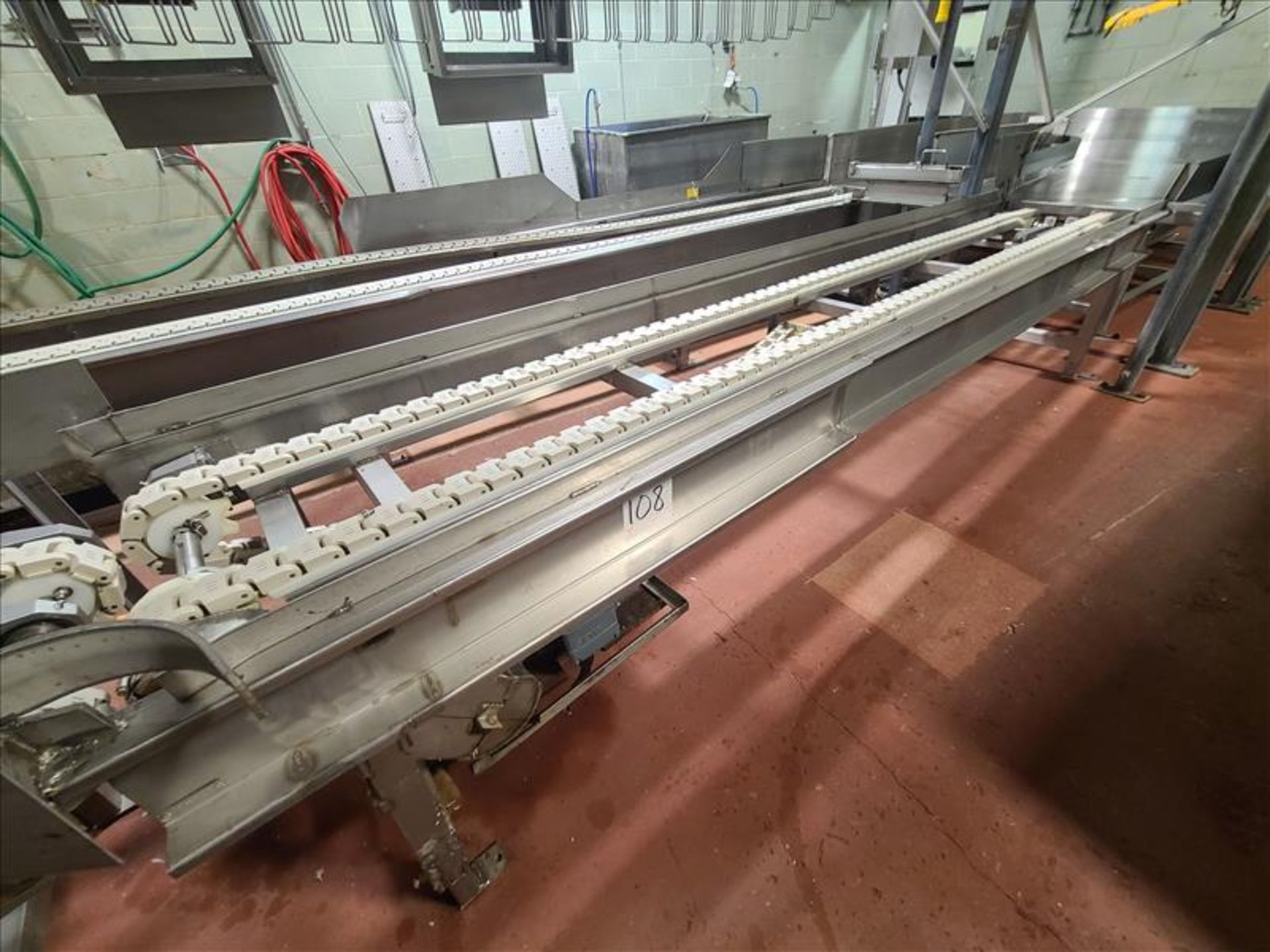 belt conveyor, stainless steel, pwr, wash-down motor, approx. 24 in. x 10 ft. w/ 90 deg. sec. 24 in.