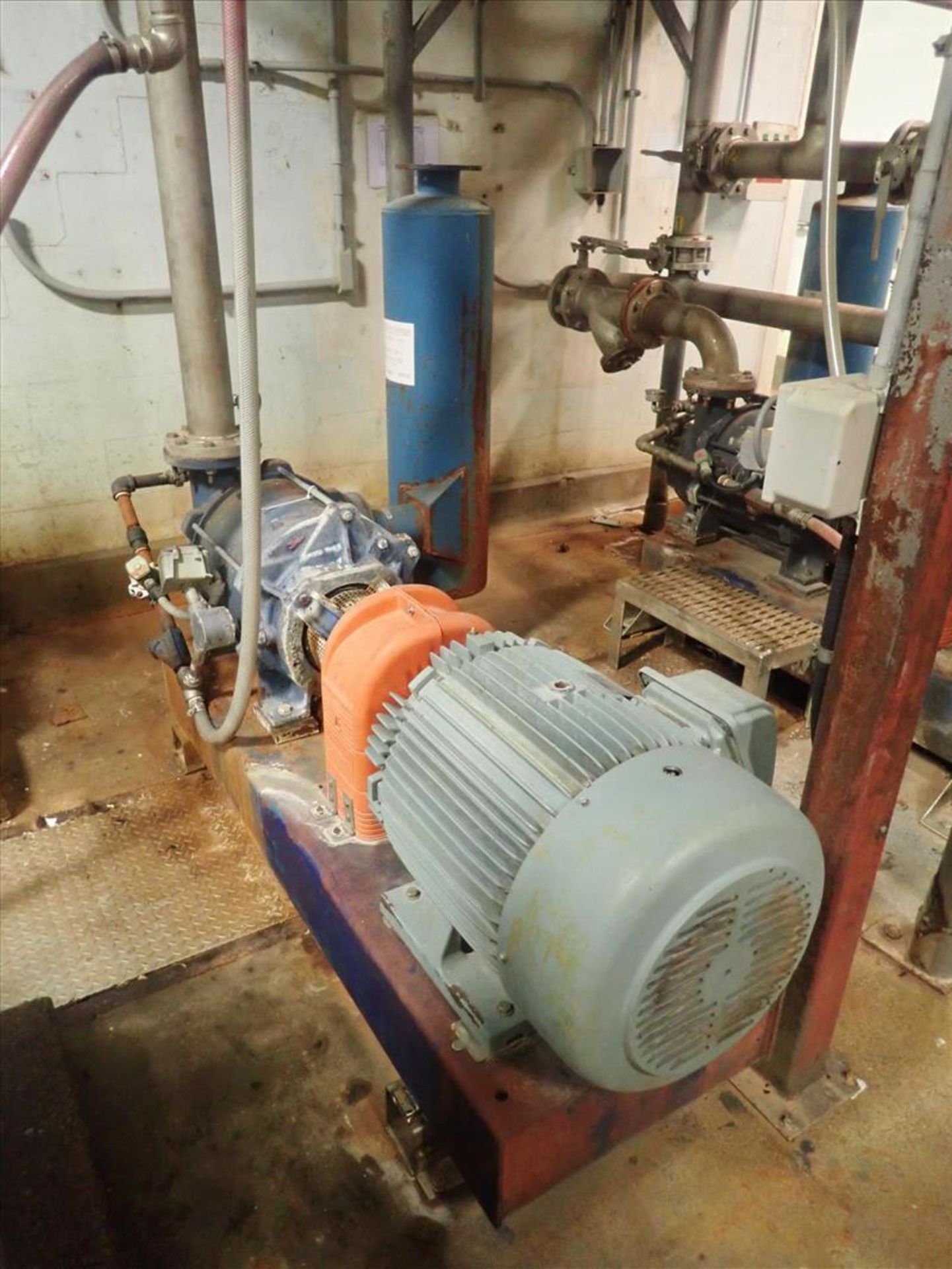 Nash vacuum pump, mod. XL130/7, 40 hp [Loc. Offal/Feather/Waste Water Treatment]