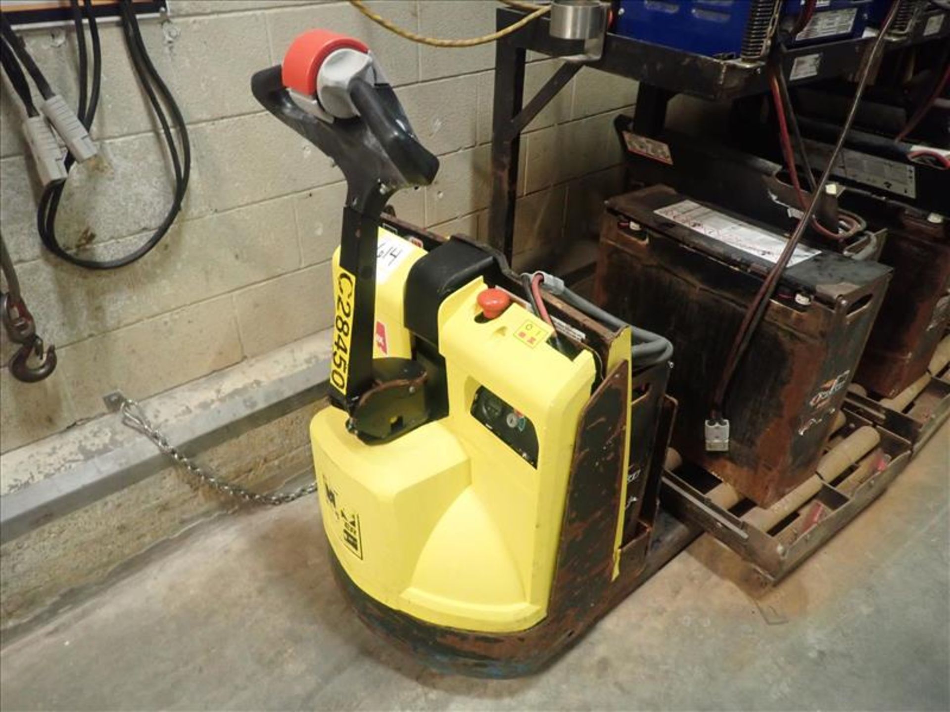 Hyster walk-behind pallet truck, mod. W45ZHD,4500 lbs. cap., 24V (charger sold separately), no.