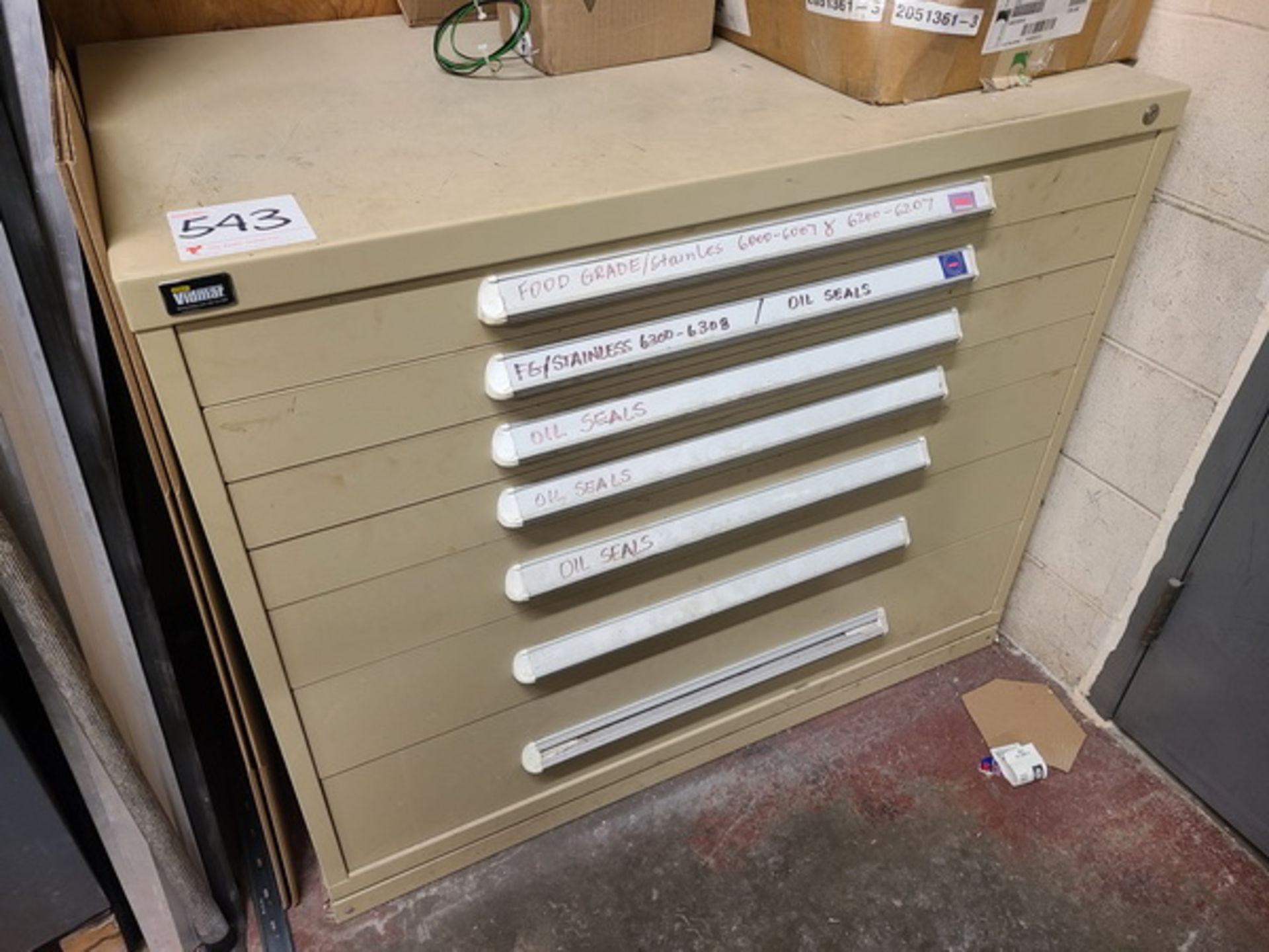 Vidmar 7-drawer cabinet