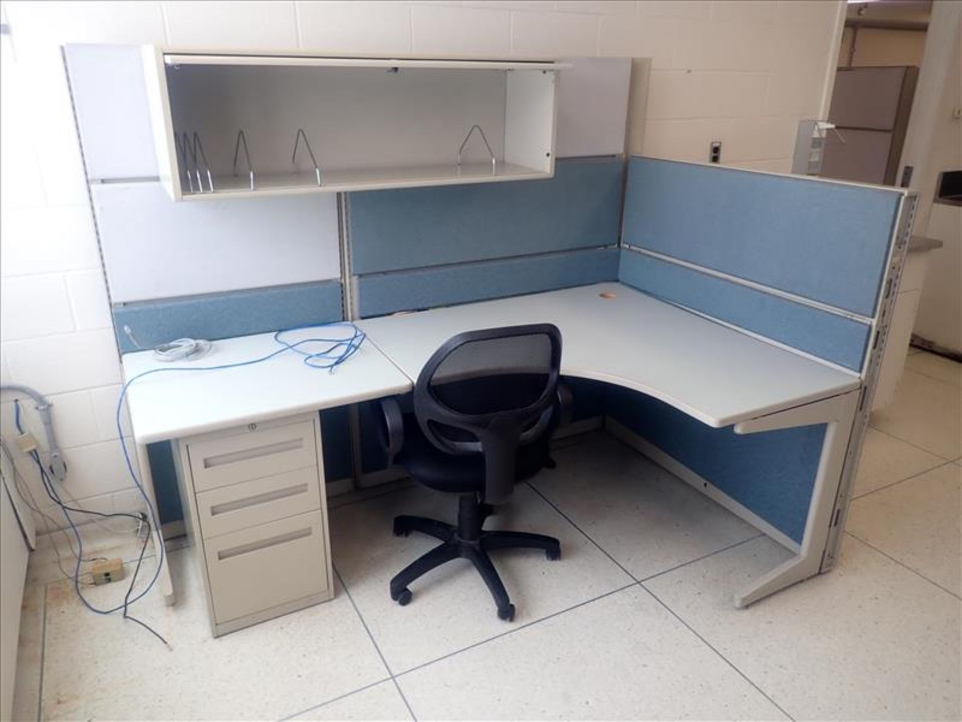 content of office: (9) cubicles w/ chairs (furnishings only) - Image 8 of 8
