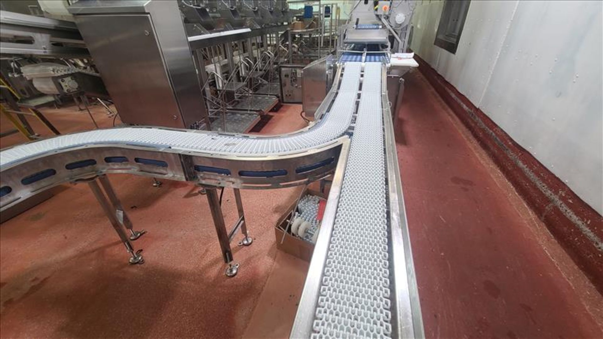 exit conveyor for Stork AMF-BXs, 2-belt, stainless steel frame, power, approx. 6 in. x 15 ft. and - Image 2 of 3