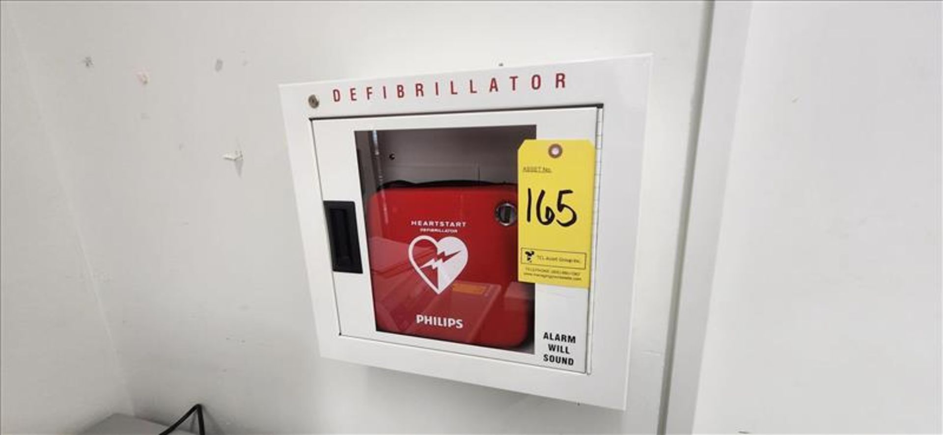 Philips Heart Start Defibrillator w/ wall mount