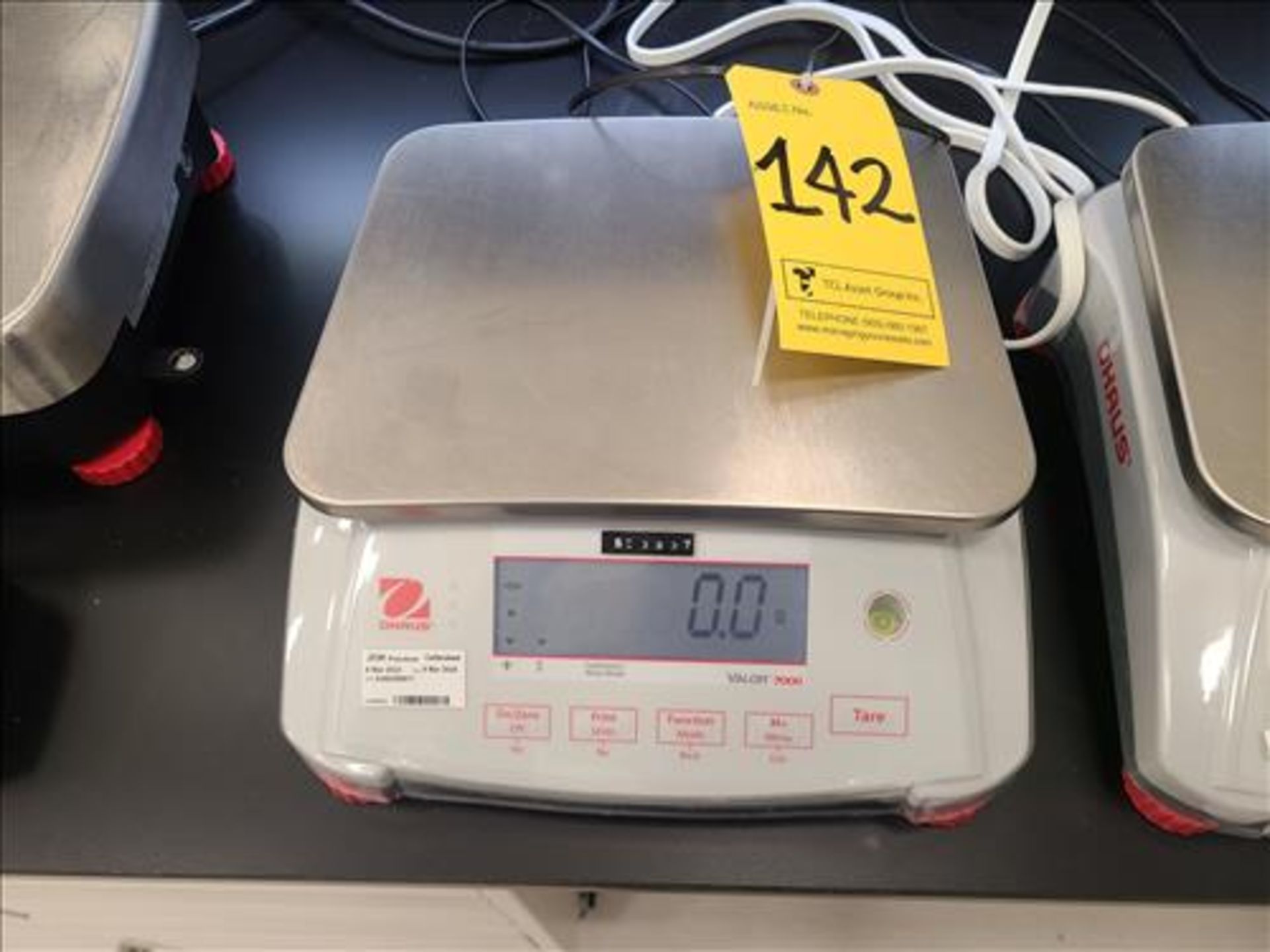 Ohaus Valour 7000 digital scale, mod. V71P6T, 9 in. x 11 in. platform, 6000 g cap. [Loc. Packaging