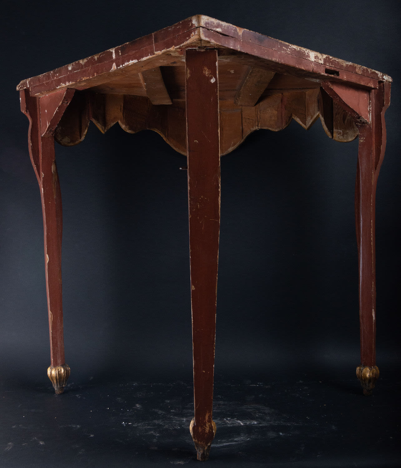 Very rare pair of colonial corner cabinets in finely gilded and sgraffito wood, Mexico, 18th century - Image 8 of 8