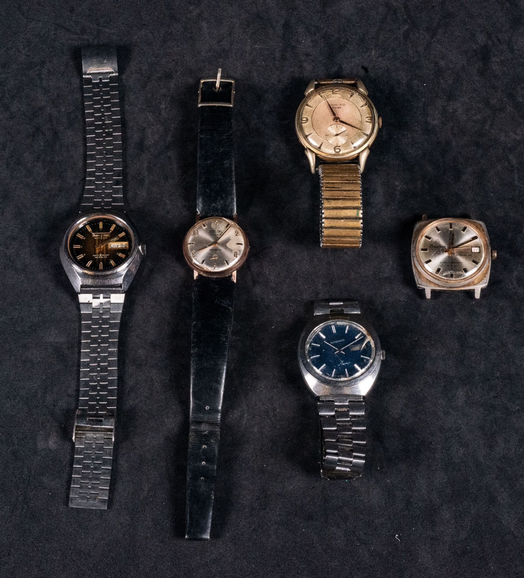 Lot of 5 vintage watches 20th century