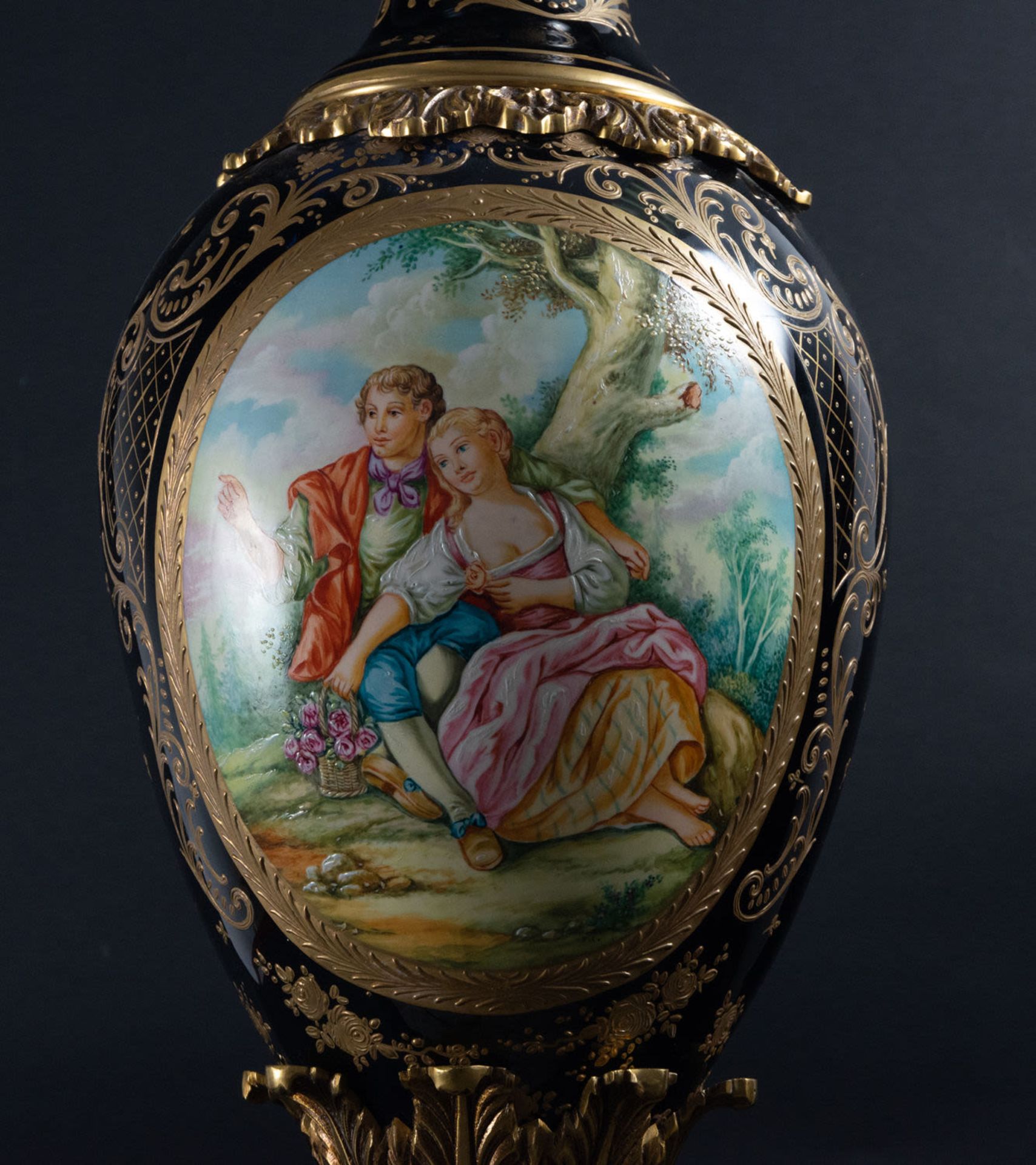 Pair of Large Vases in Polychrome Old Paris Tender Porcelain, late 19th century - Image 4 of 11