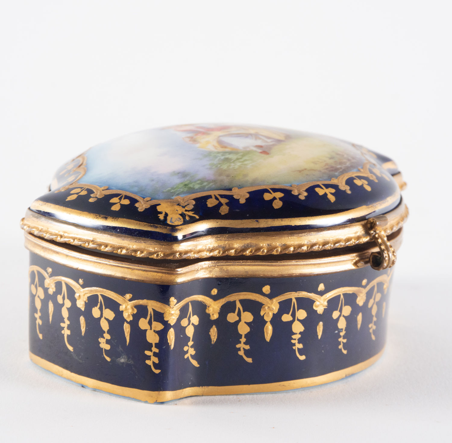 Enamelled Sèvres porcelain jewelry box, 19th century, Tuileries series - Image 4 of 5