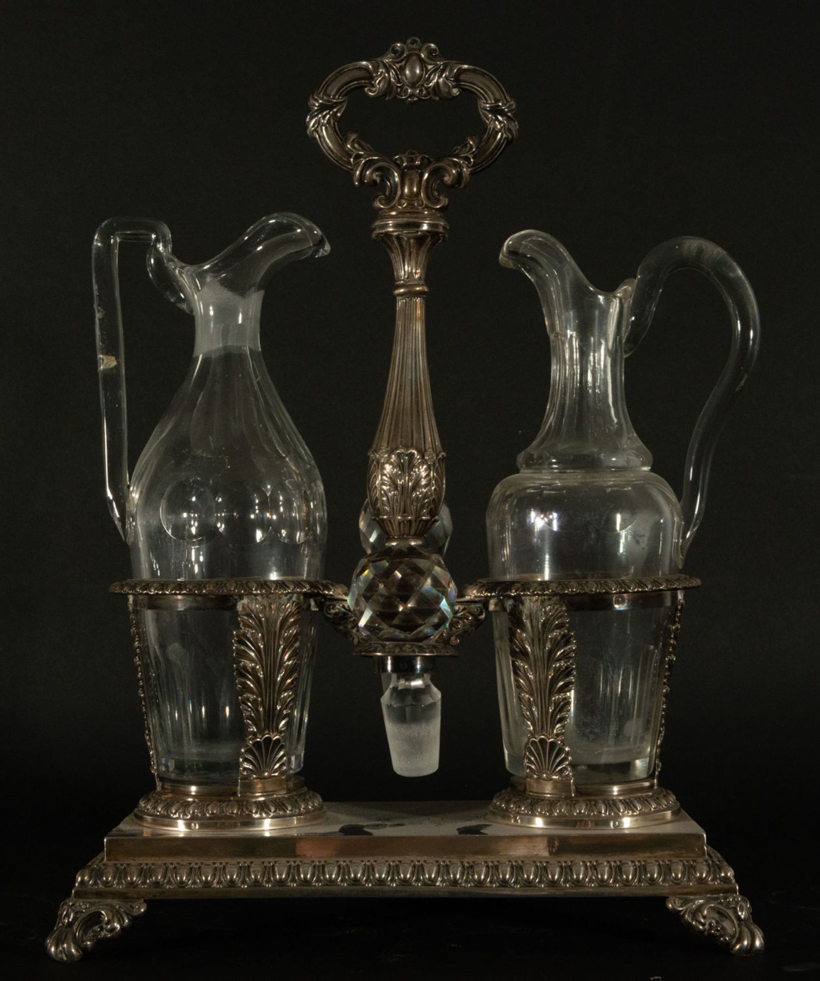 Silver support with silver oil and cruet, France, 19th century - Bild 2 aus 4