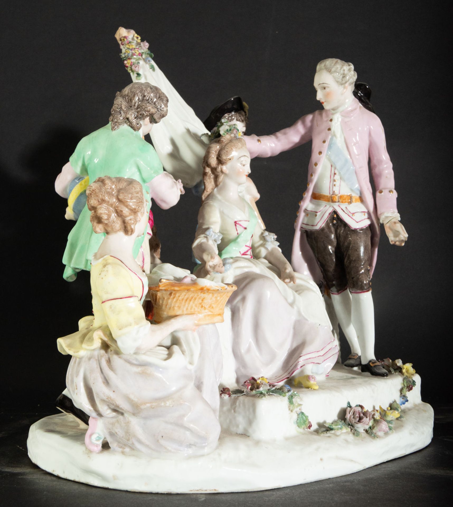 Marie Antoinette and Louis XVI in German porcelain, 19th century - Image 4 of 9